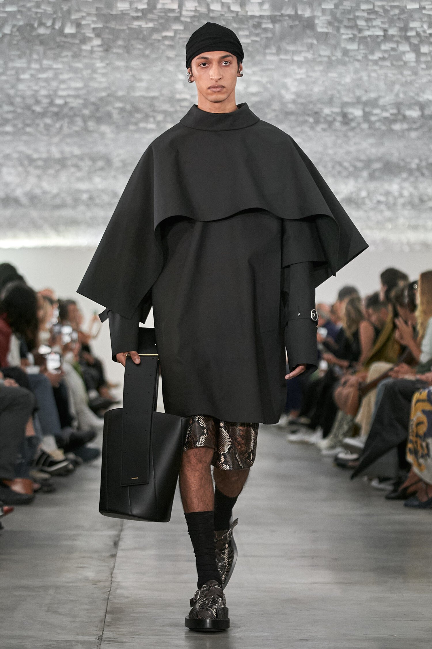 Women and Men Show Spring/Summer 2024