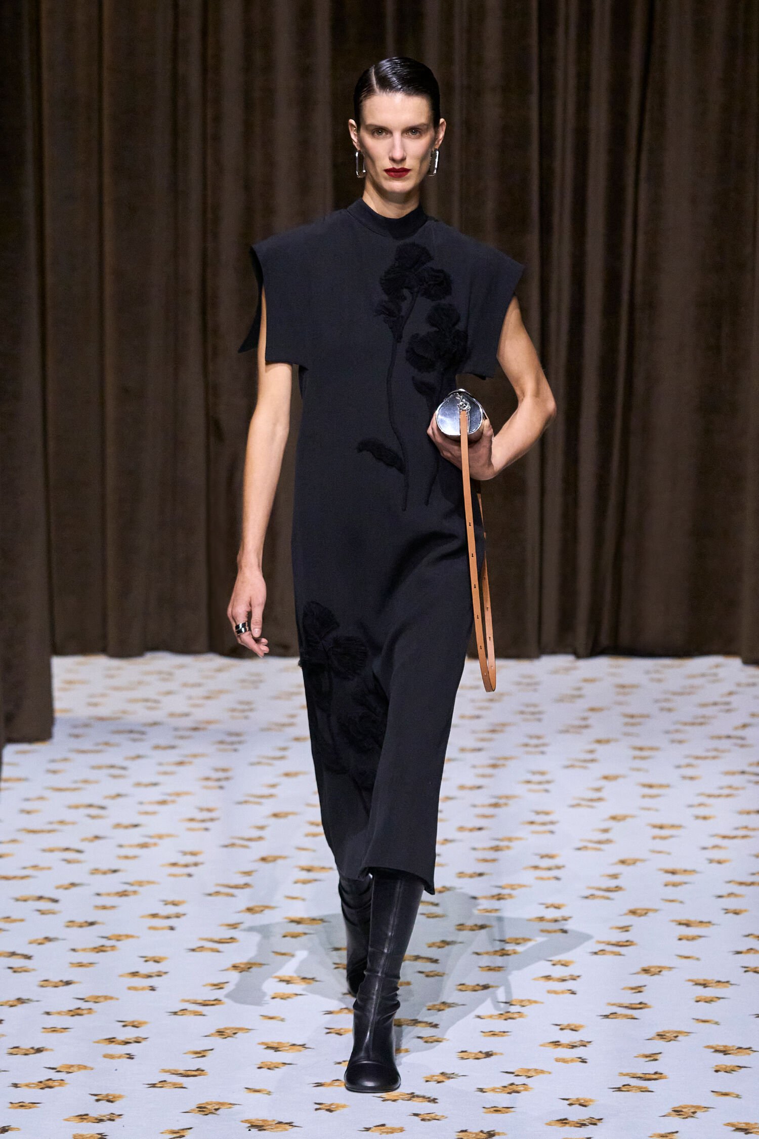 Women and Men Show Spring/Summer 2025