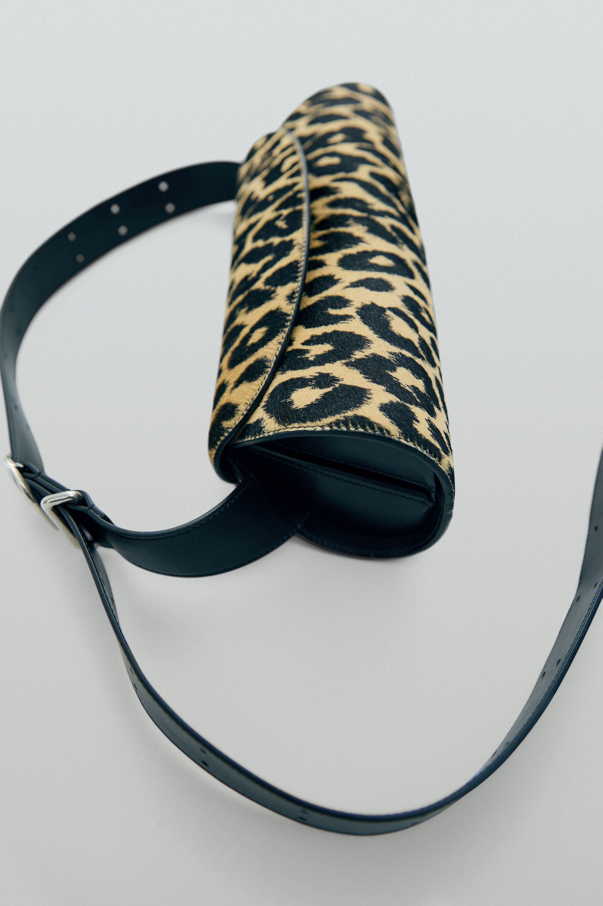 The Cannolo Bag
