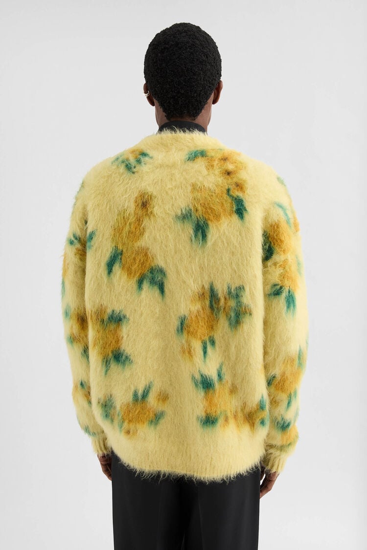 Wool Blend V-Neck Cardigan - Cardigans Wool Blend V-Neck Cardigan - Cardigans - Image 4