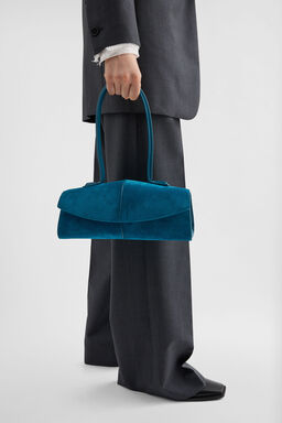 Linea Shoulder Size: UNI Colour: caraibi