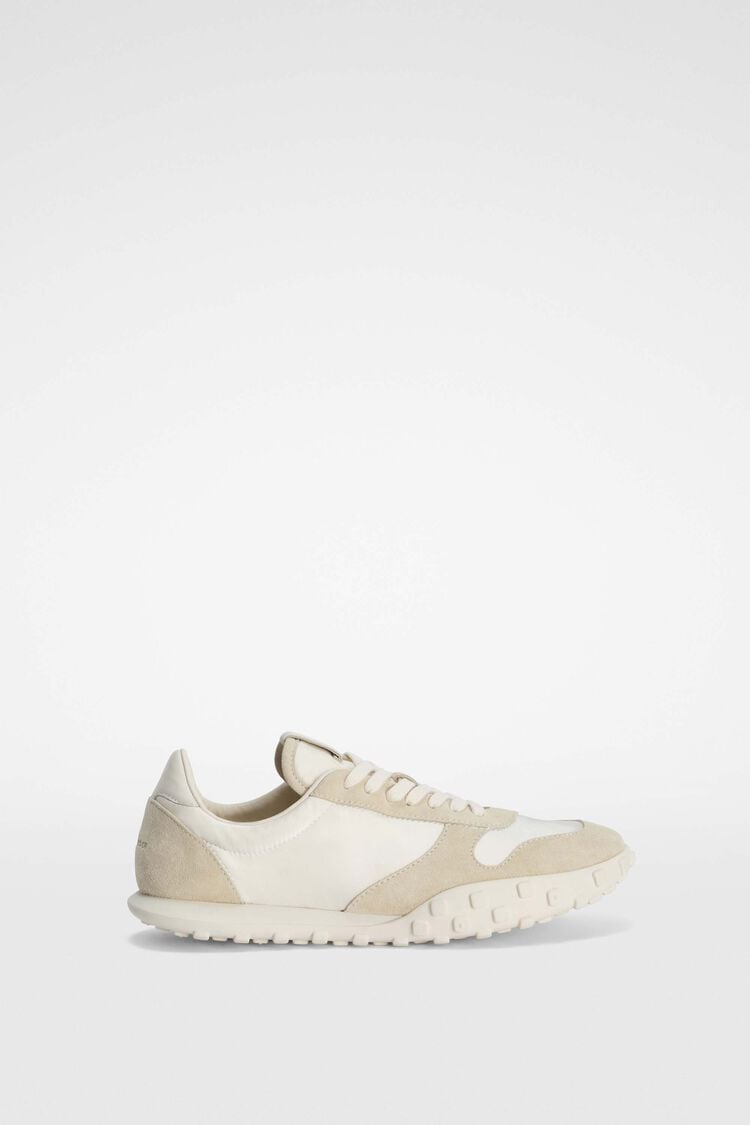 Moon Turnschuhe - Sneakers Moon Turnschuhe - Sneakers - Image 1