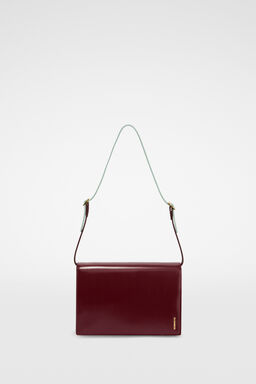 File Small 4 Colours Size: UNI Colour: cherry