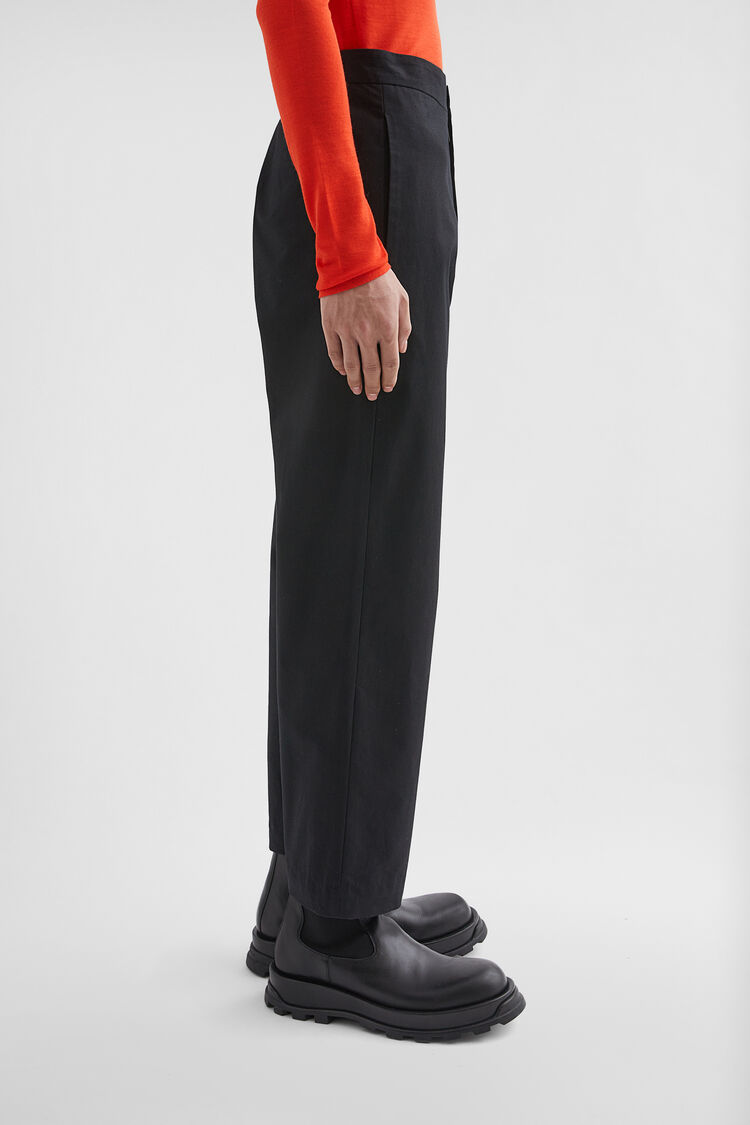 Hose mit schmal zulaufendem Bein aus Baumwolle - Hosen Hose mit schmal zulaufendem Bein aus Baumwolle - Hosen - Image 3