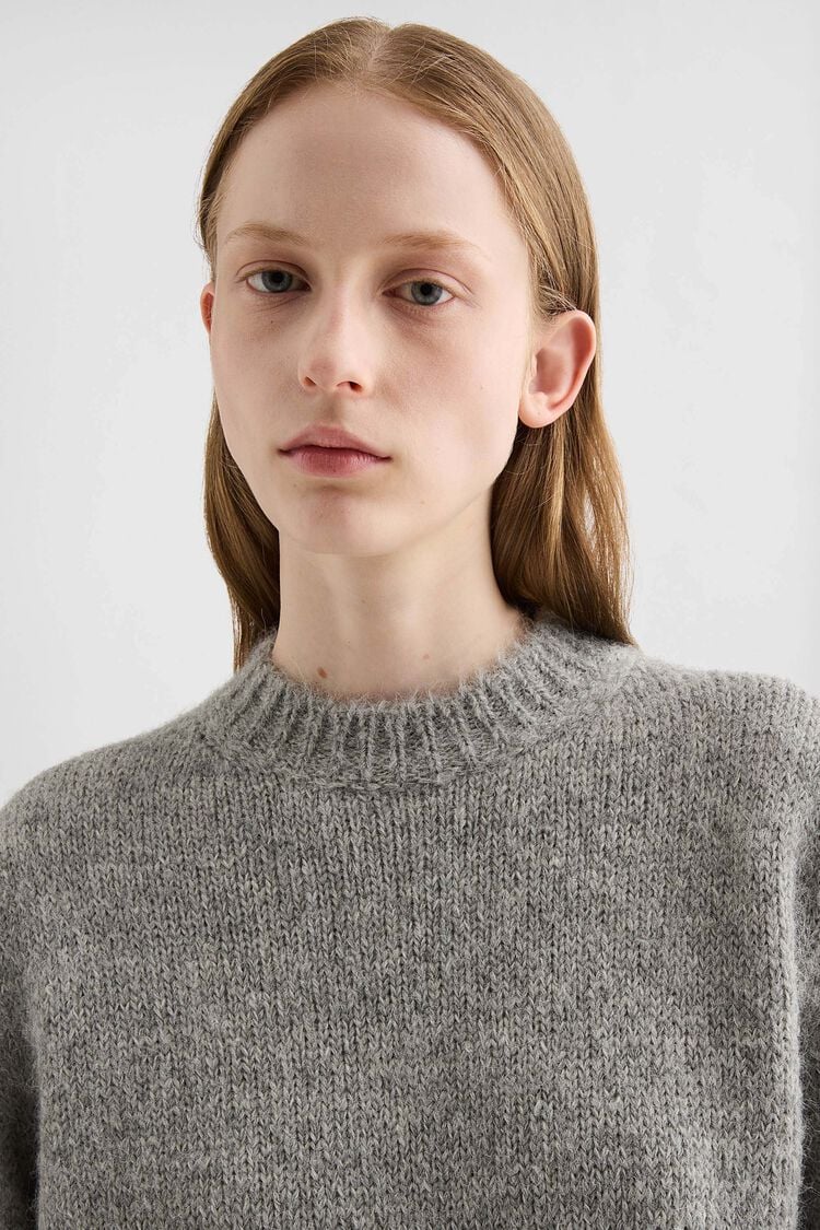 Midweight Wool Crew-Neck Sweater - Sweaters Midweight Wool Crew-Neck Sweater - Sweaters - Image 3