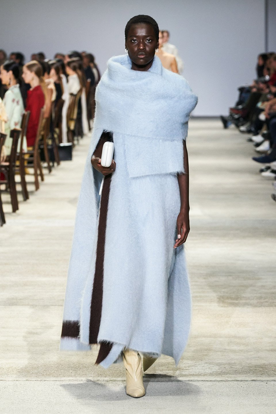 秋冬<br>ウィメンズ