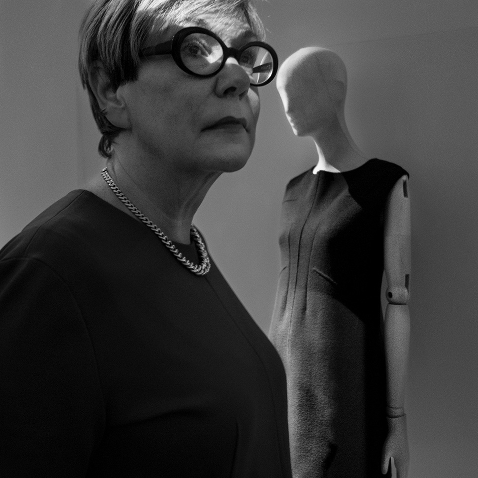 ラリー・フィンクが捉えたジル サンダーの「PRÄSENS」展オープニング