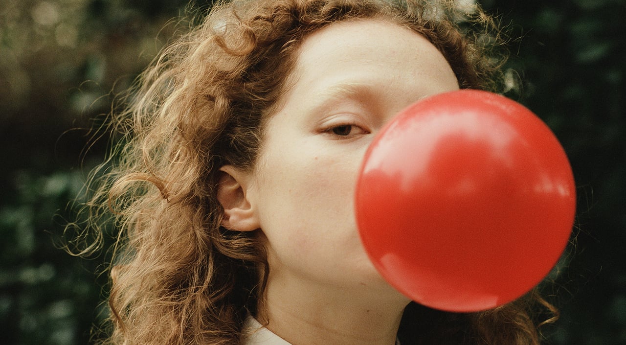 THE HOLIDAY PROJECT DOCUMENTED BY LARISSA HOFMANN