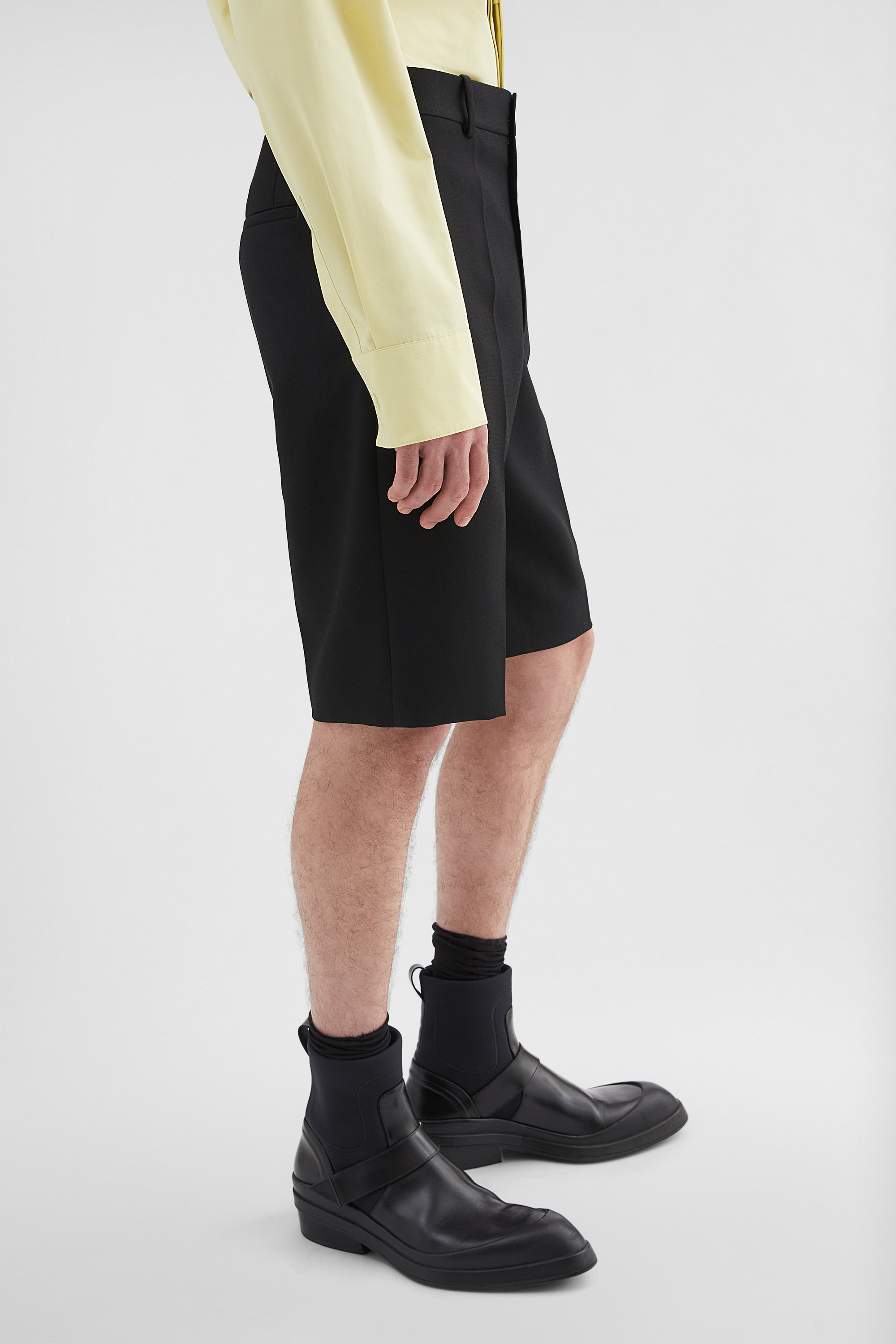 【関税込み】Jil Sander ブラック コットン ショートパンツ ウール ショートパンツ メンズ | Jil Sander 公式オンラインストア