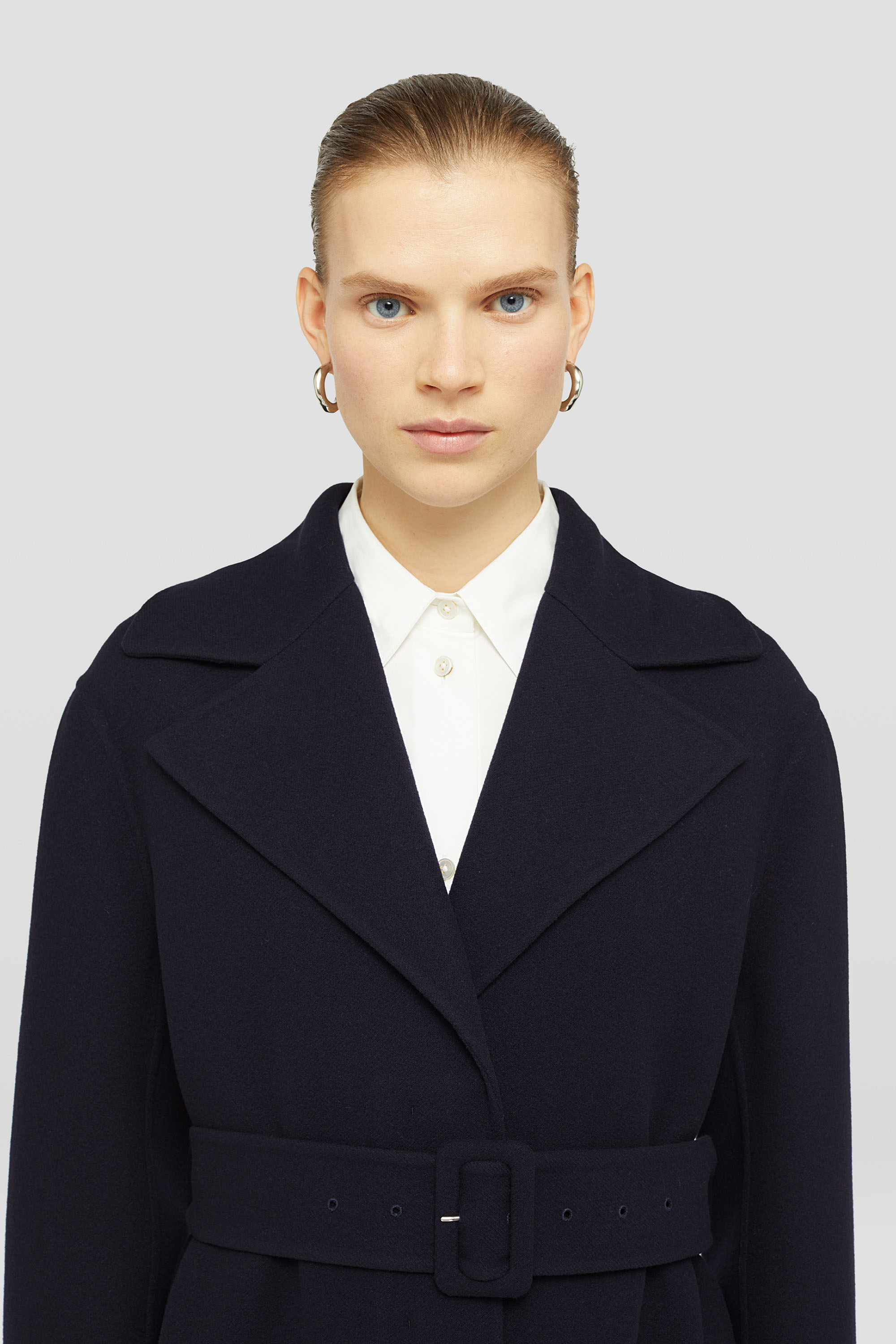 Mantel mit Gürtel aus Wolle - Mäntel - Image 3