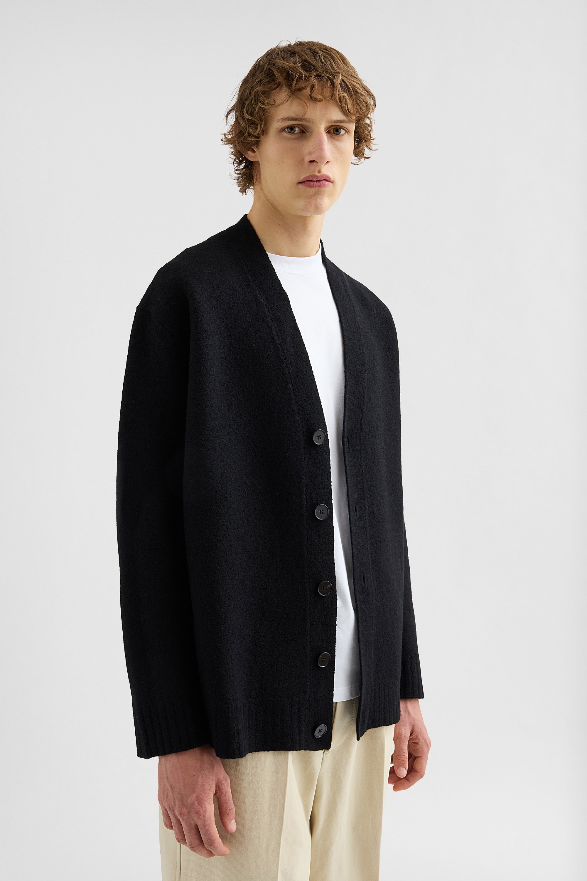 ウール Vネック カーディガン メンズ | Jil Sander 公式オンラインストア