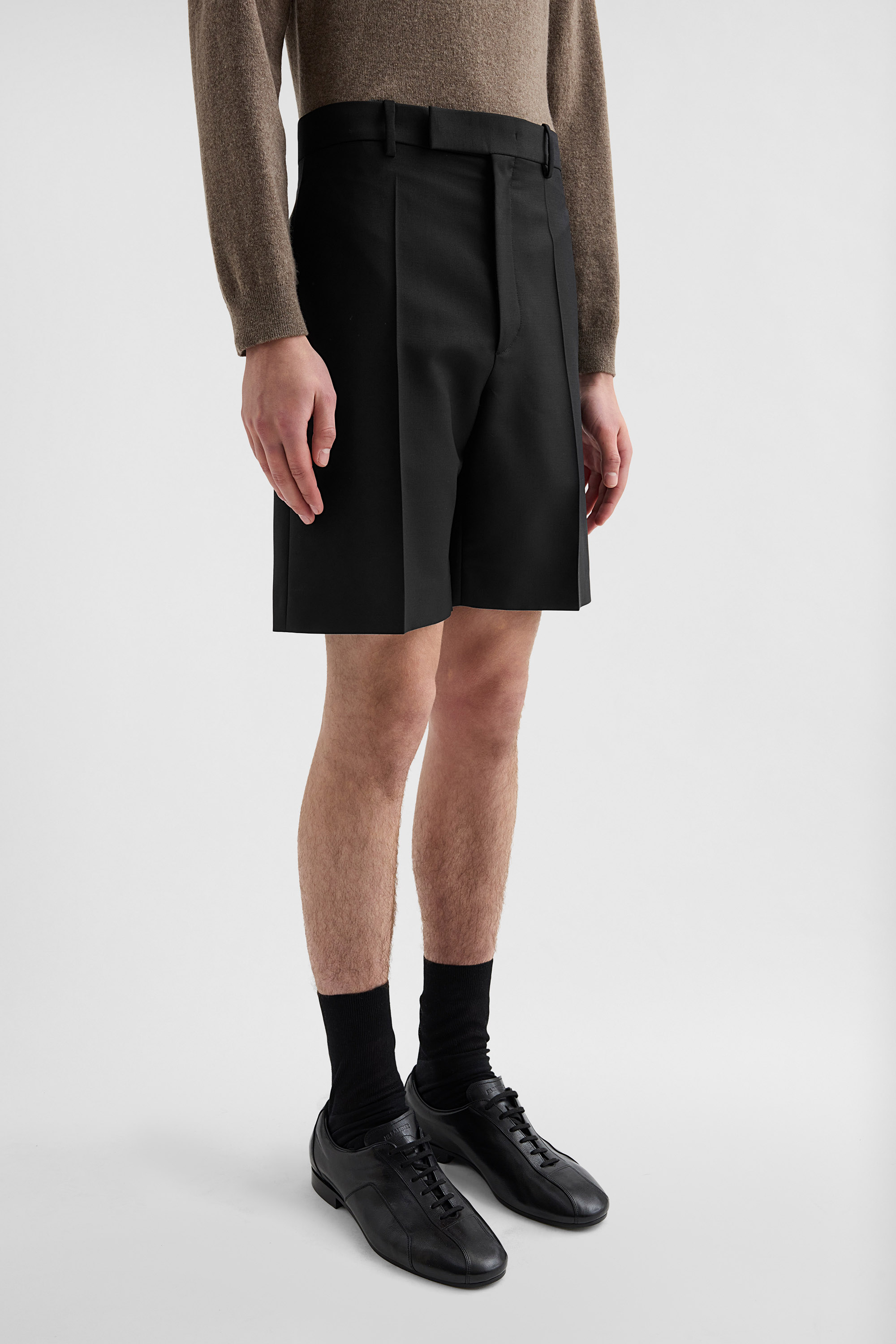 ウールキャンバス ショートパンツ メンズ | Jil Sander 公式オンライン