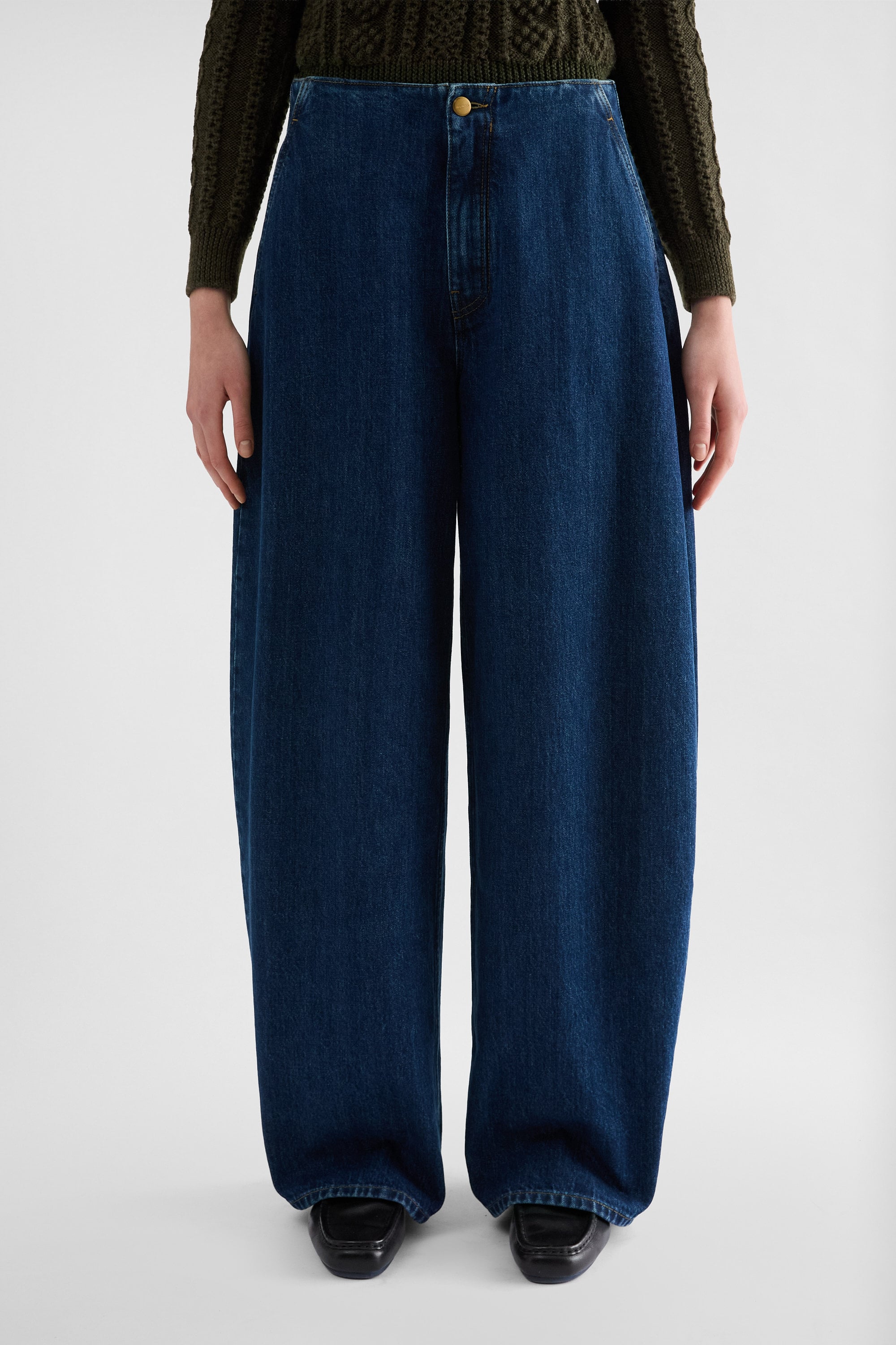 Relaxed Lightweight Denim Trousers for Woman | Jil Sander Official