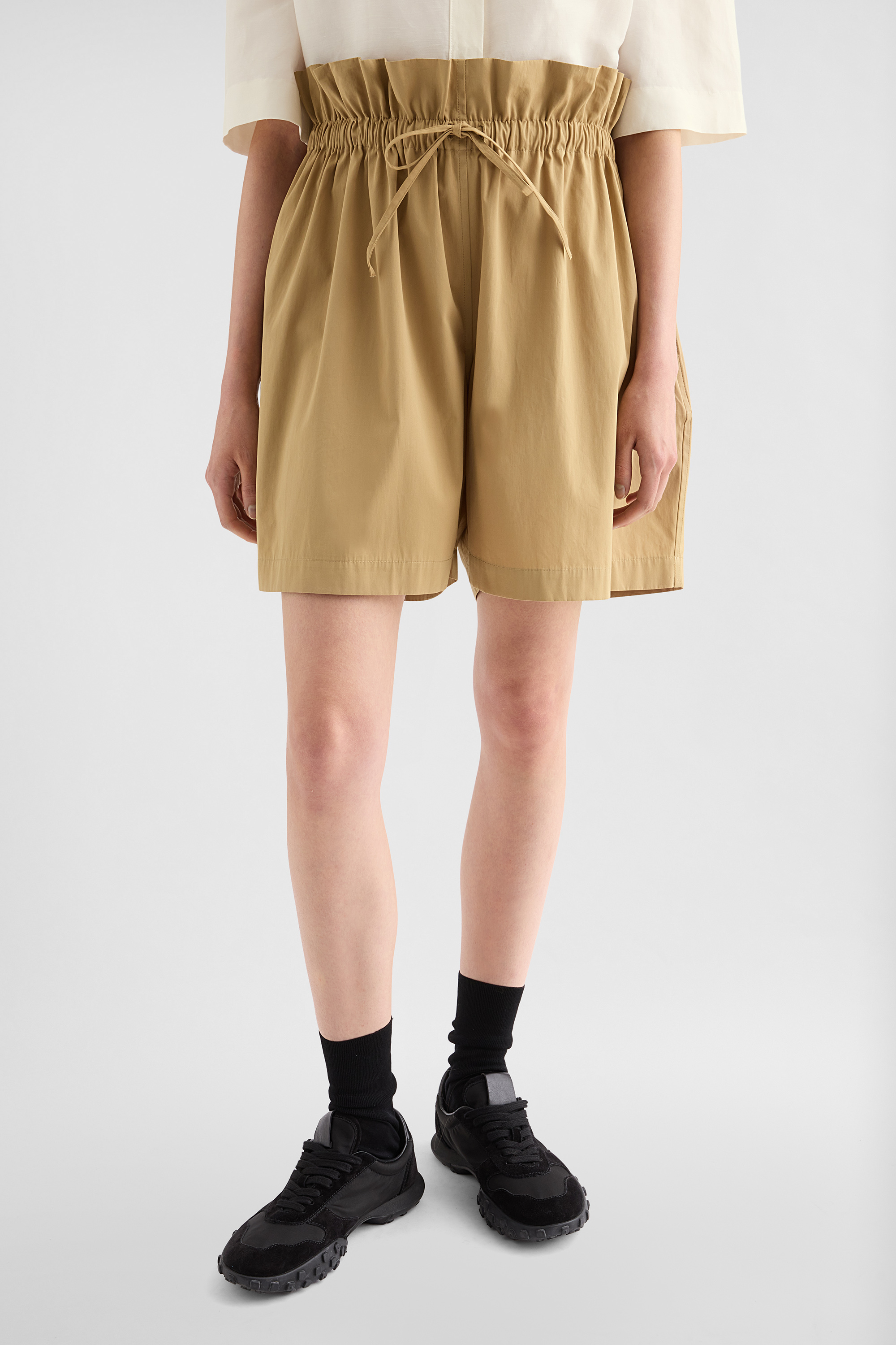 コットン ポプリン ショートパンツ ウィメンズ | Jil Sander 公式 コットン ポプリン ショートパンツ ウィメンズ | Jil Sander 公式
