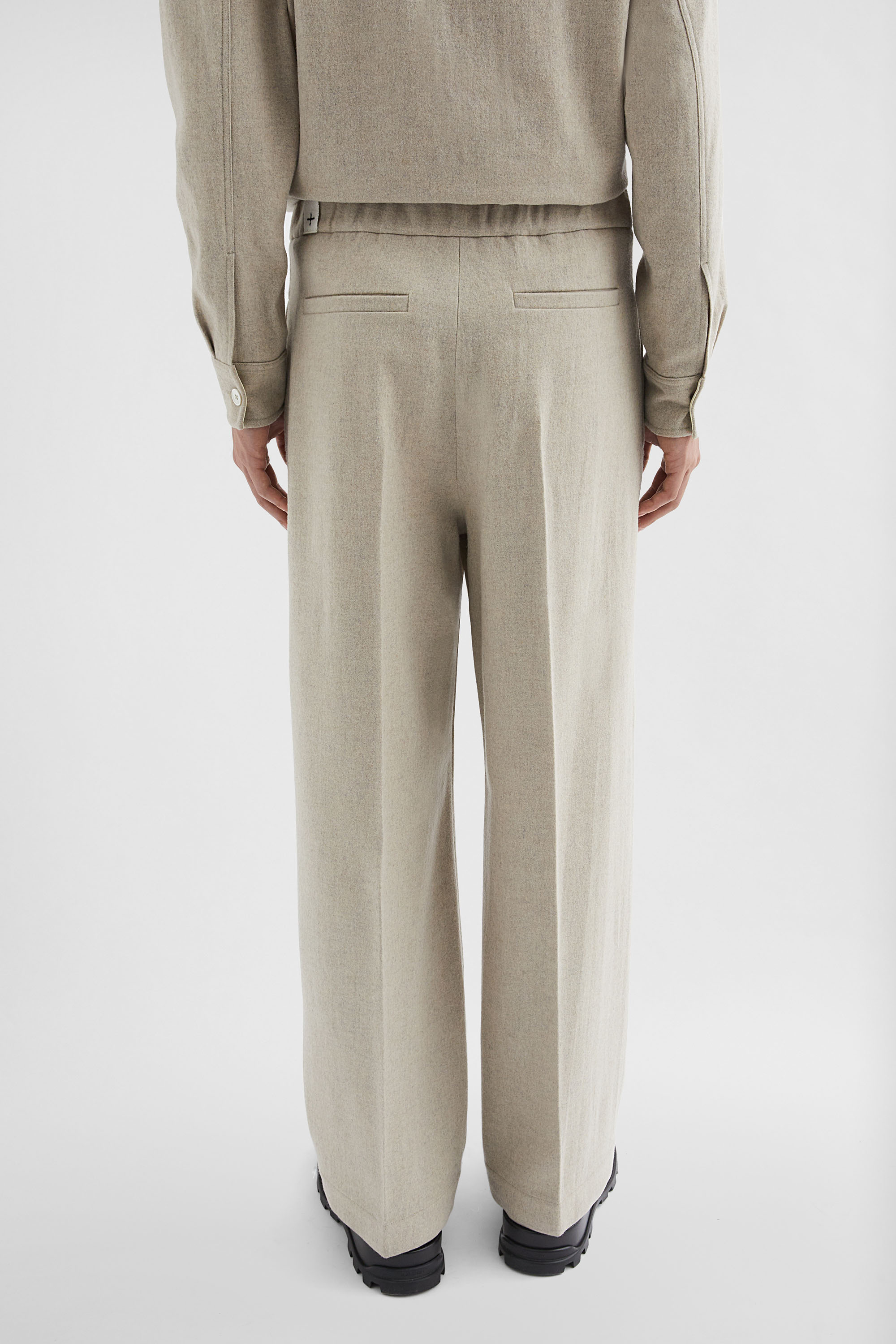 関税込★VIP価格【Jil Sander】ウールフランネルパンツ ウールフランネル パンツ メンズ | Jil Sander 公式オンラインストア