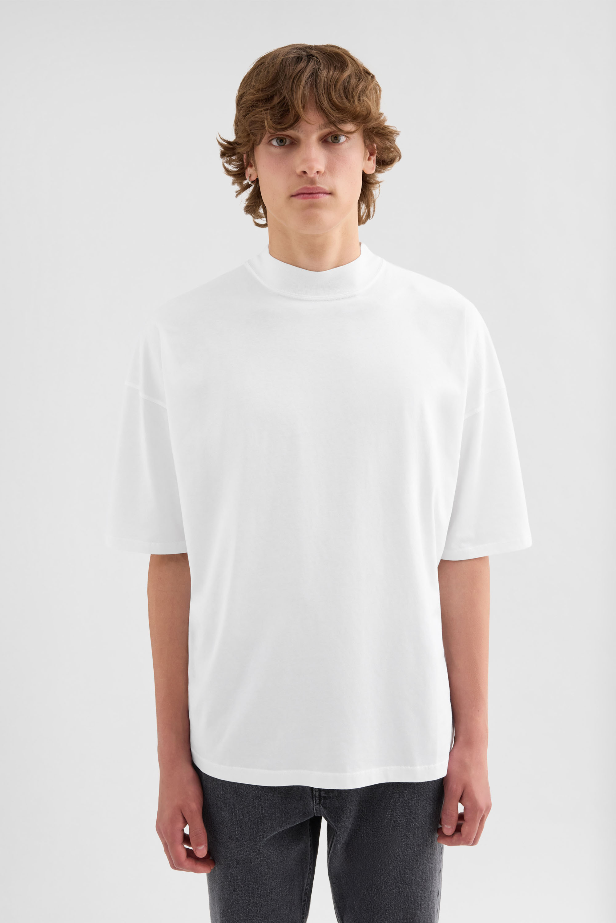 Jil Sander モックネック Tシャツ コットン モックネックTシャツ メンズ | Jil Sander 公式オンラインストア