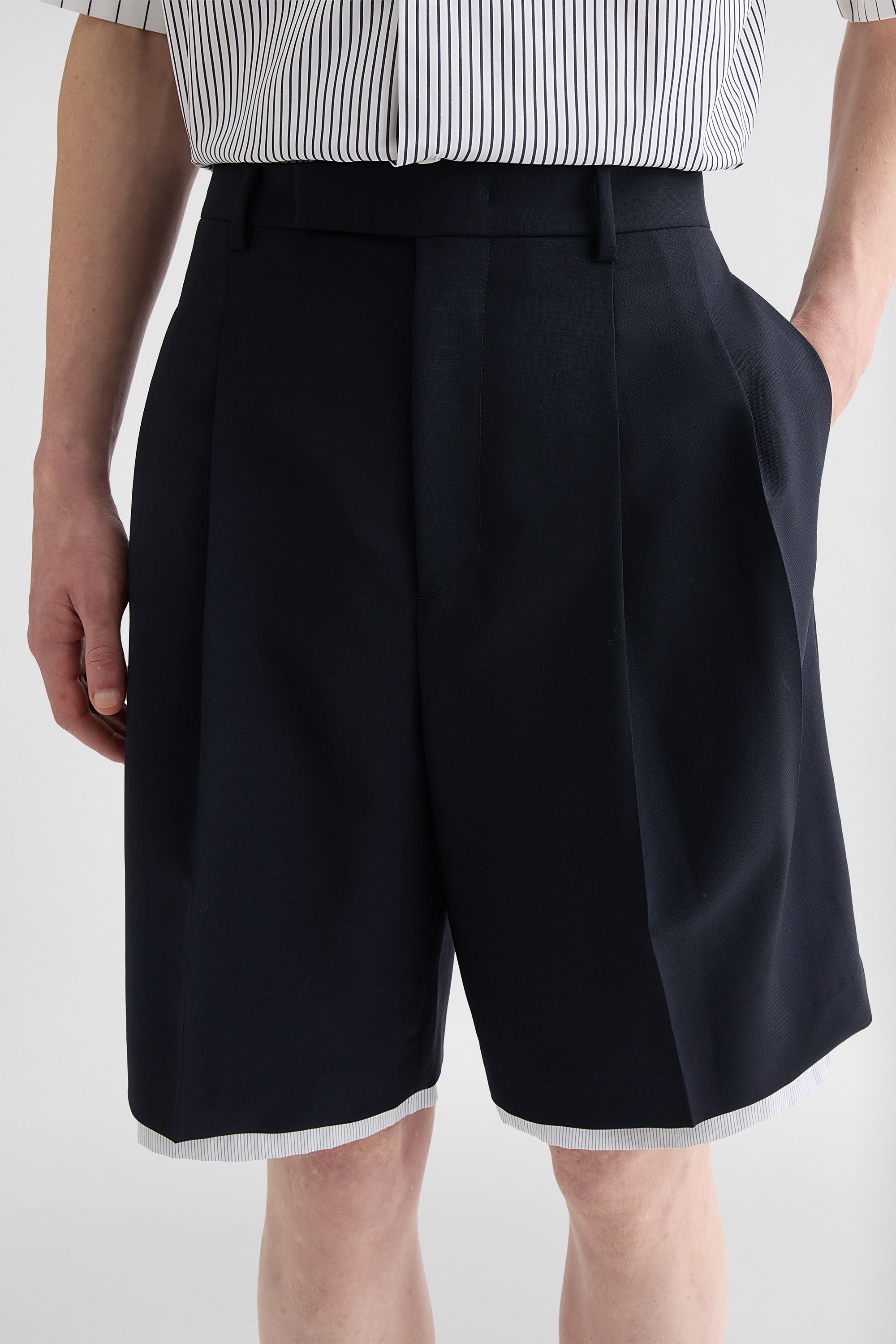 Wool Canvas Shorts Man | Jil Sander Official Online Store
