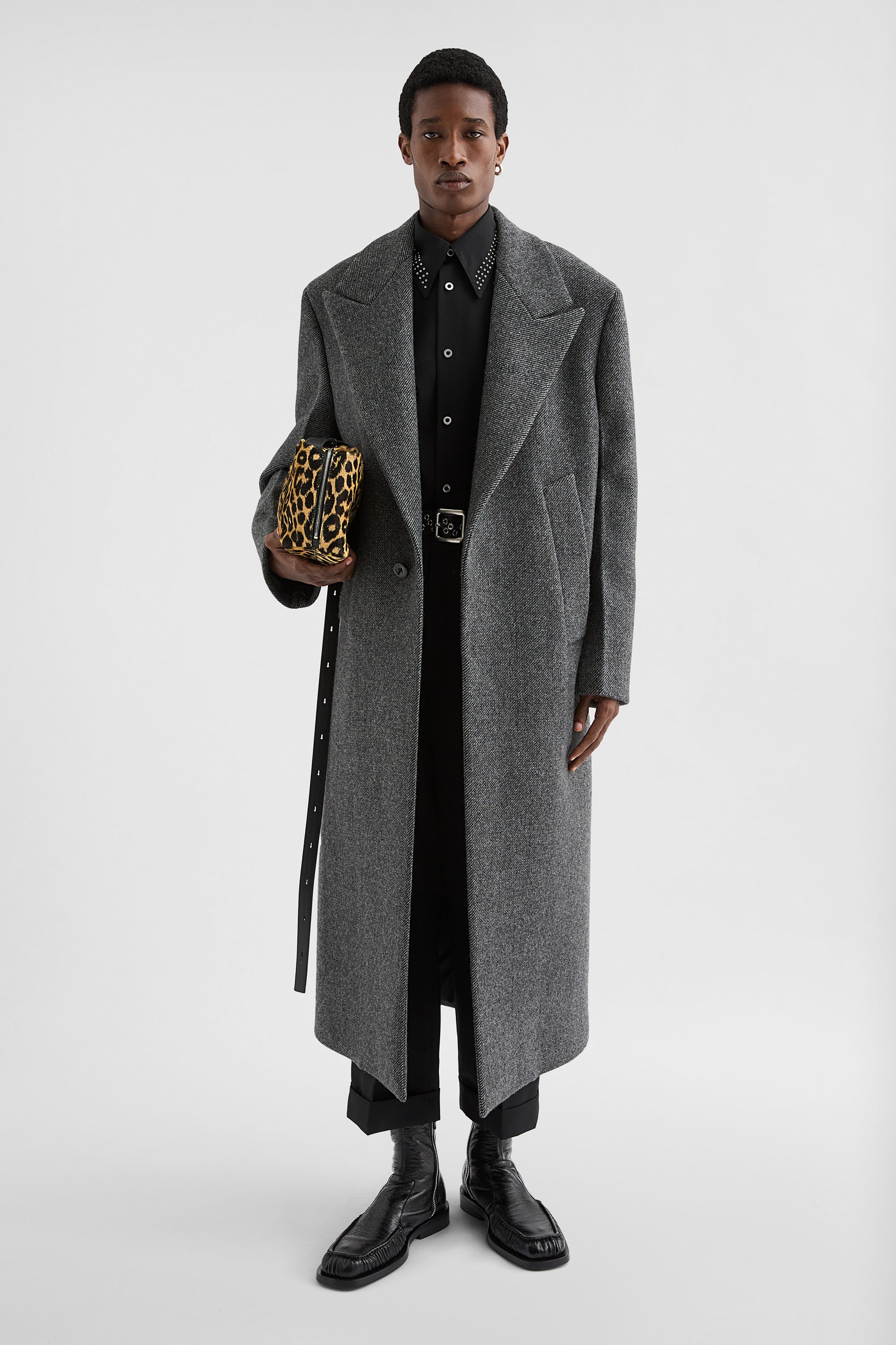 Massgeschneiderter Mantel aus Wollgabardine - Mäntel - Image 1