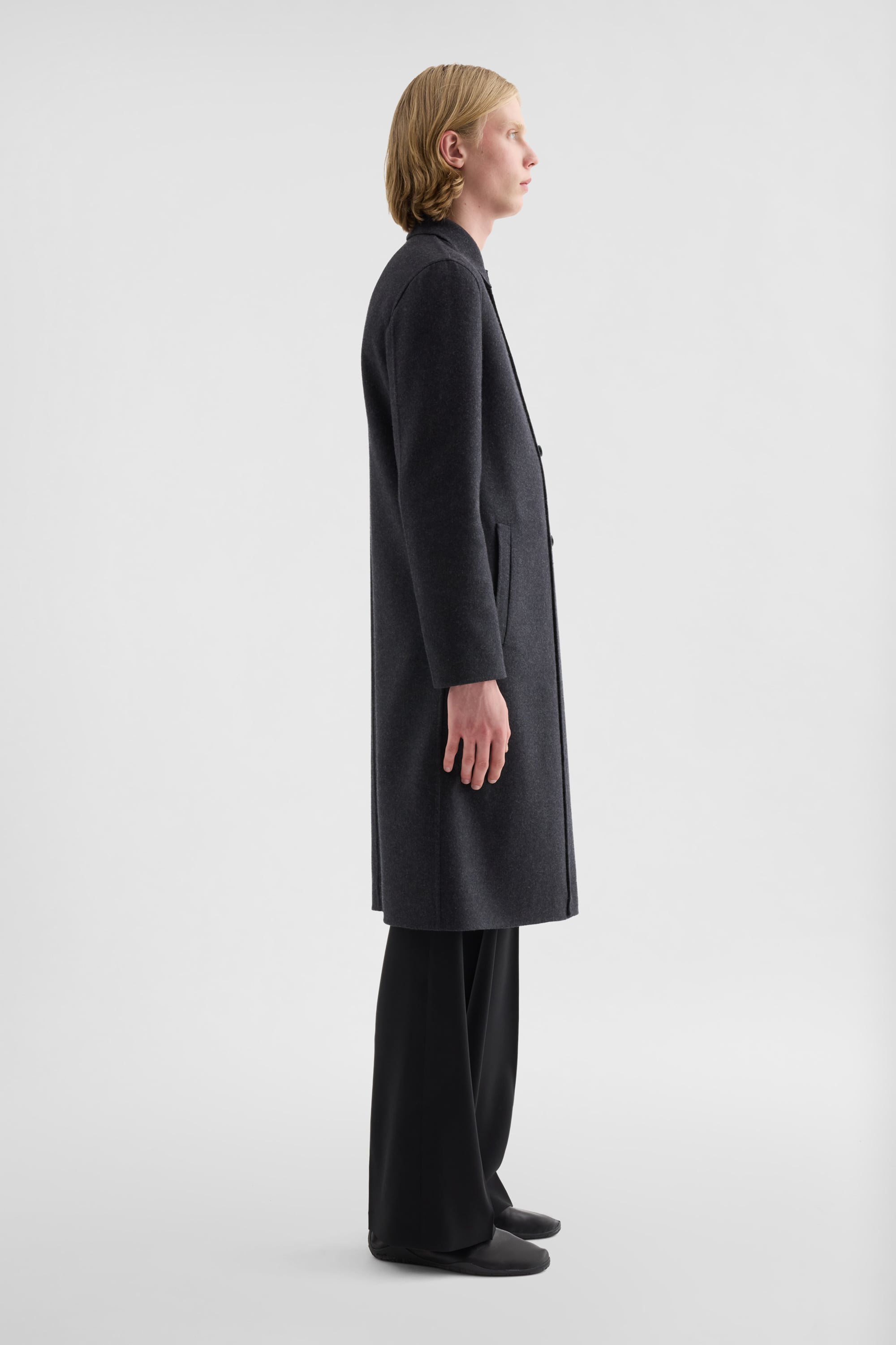 ダブルカシミヤ コート メンズ | Jil Sander 公式オンラインストア