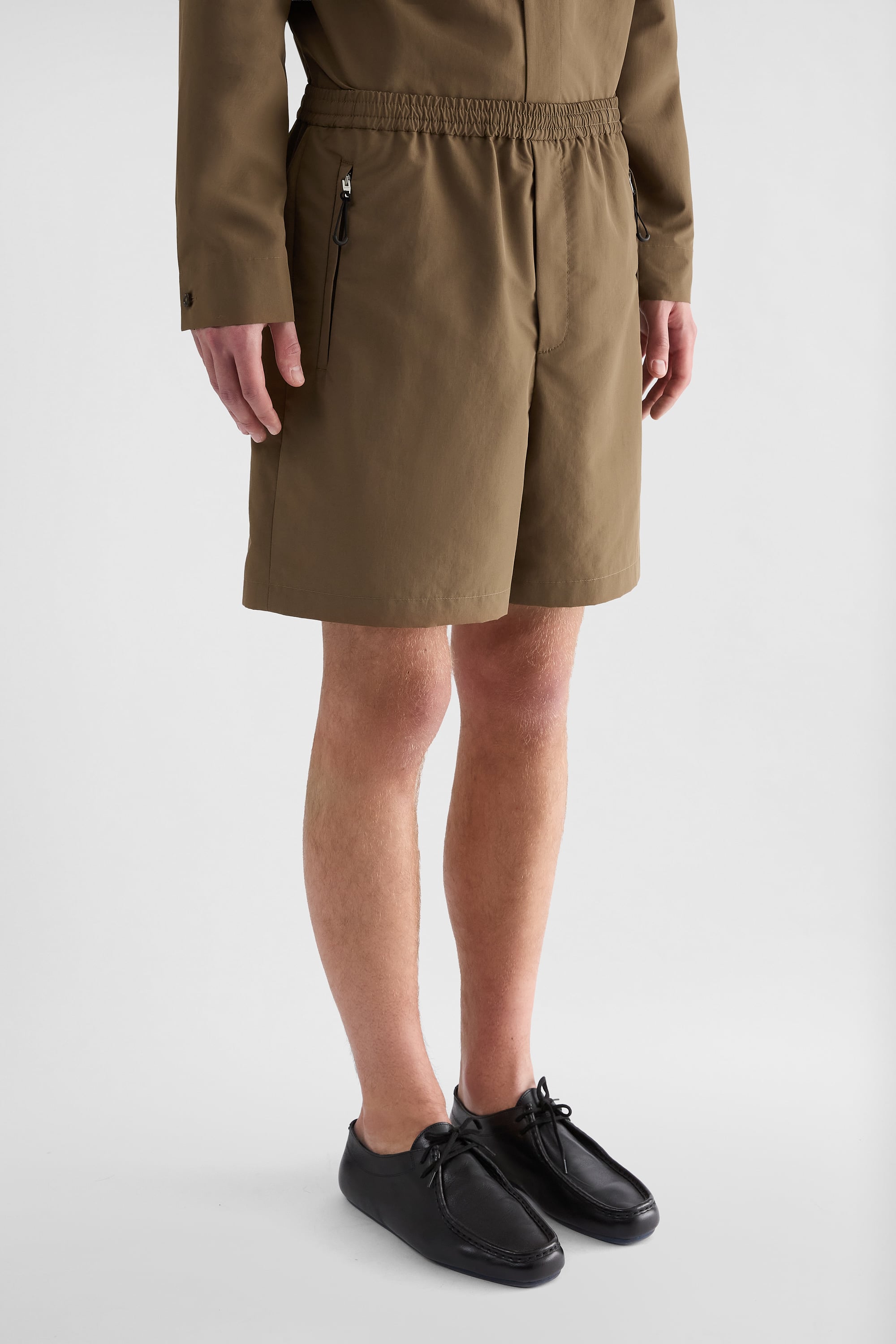 ポリエステル ショートパンツ メンズ | Jil Sander 公式オンラインストア