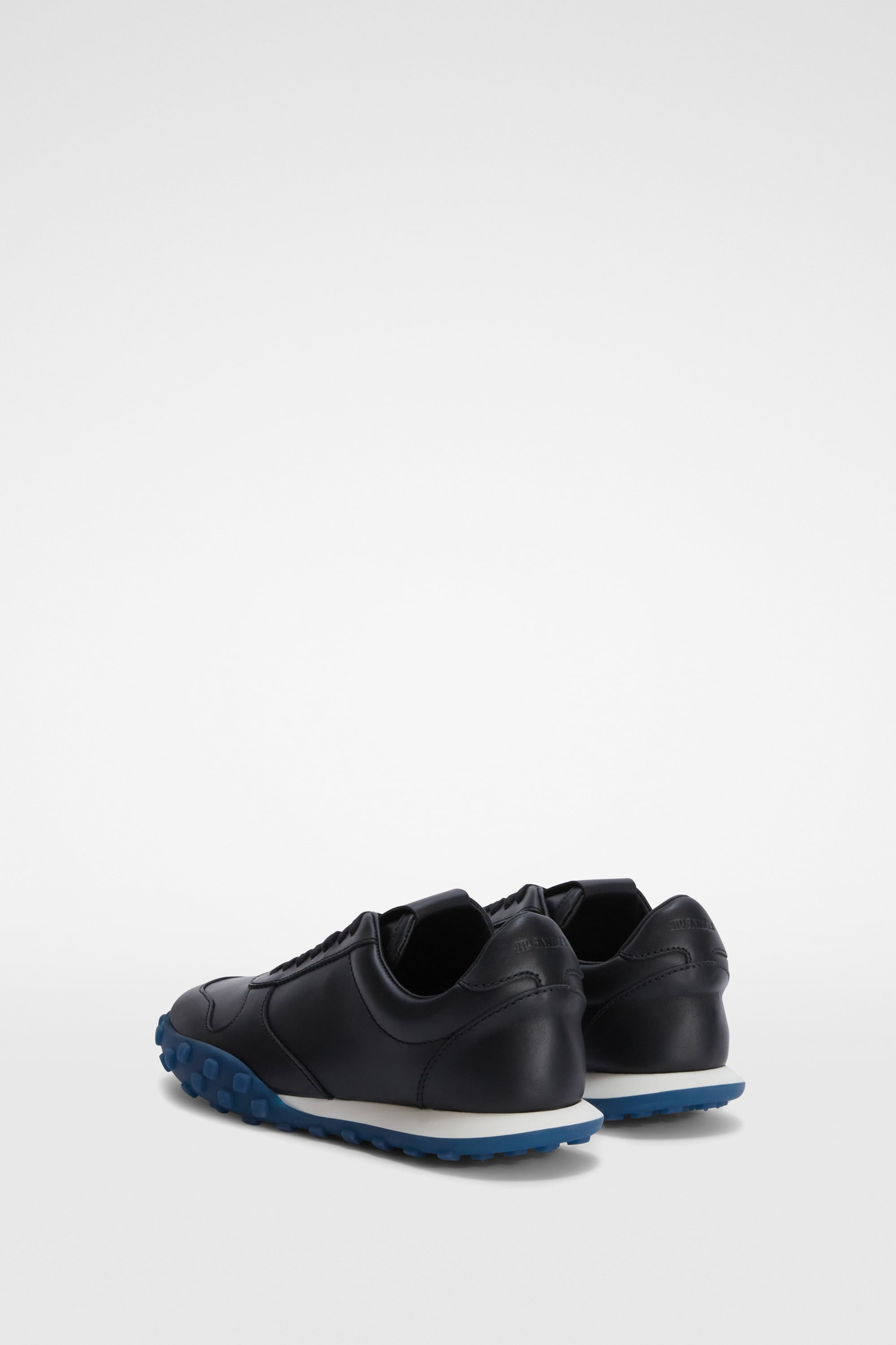 Moon Sneaker 5