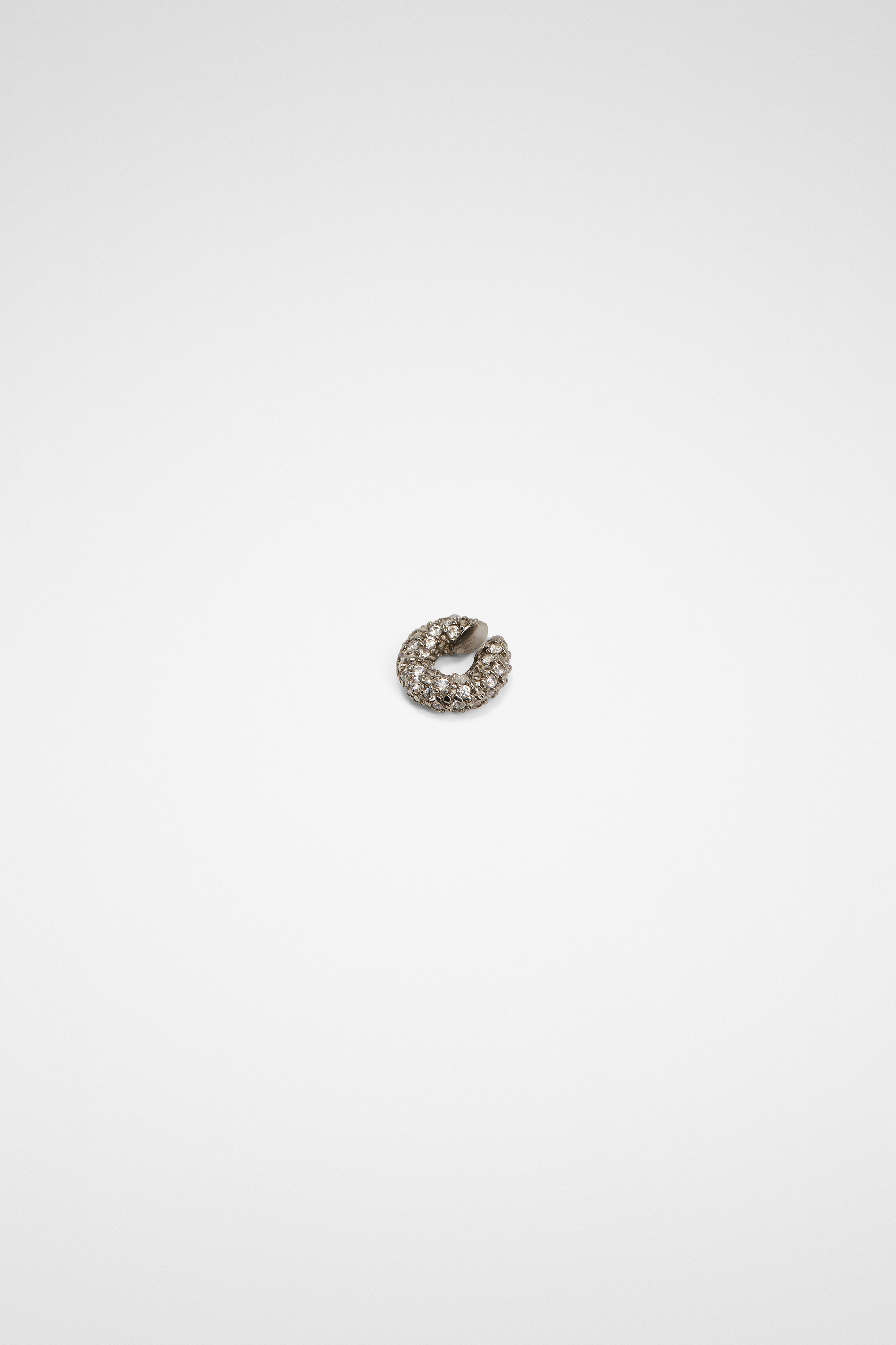 Ear Cuff - Earrings - Image 3