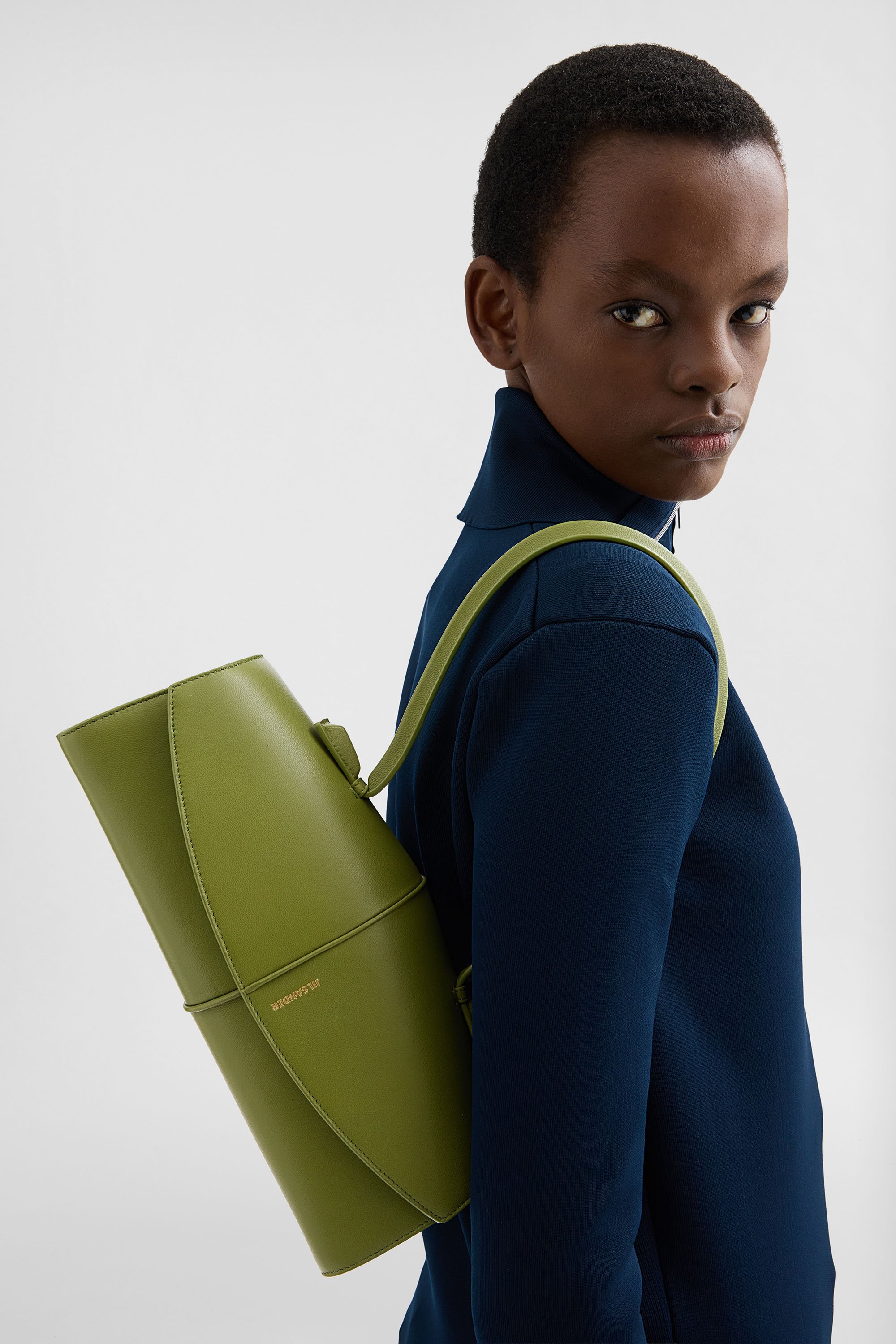 JIL SANDER グリーン Vネック タンクトップ　38 Linea Shoulder Woman | Jil Sander Official Online Store