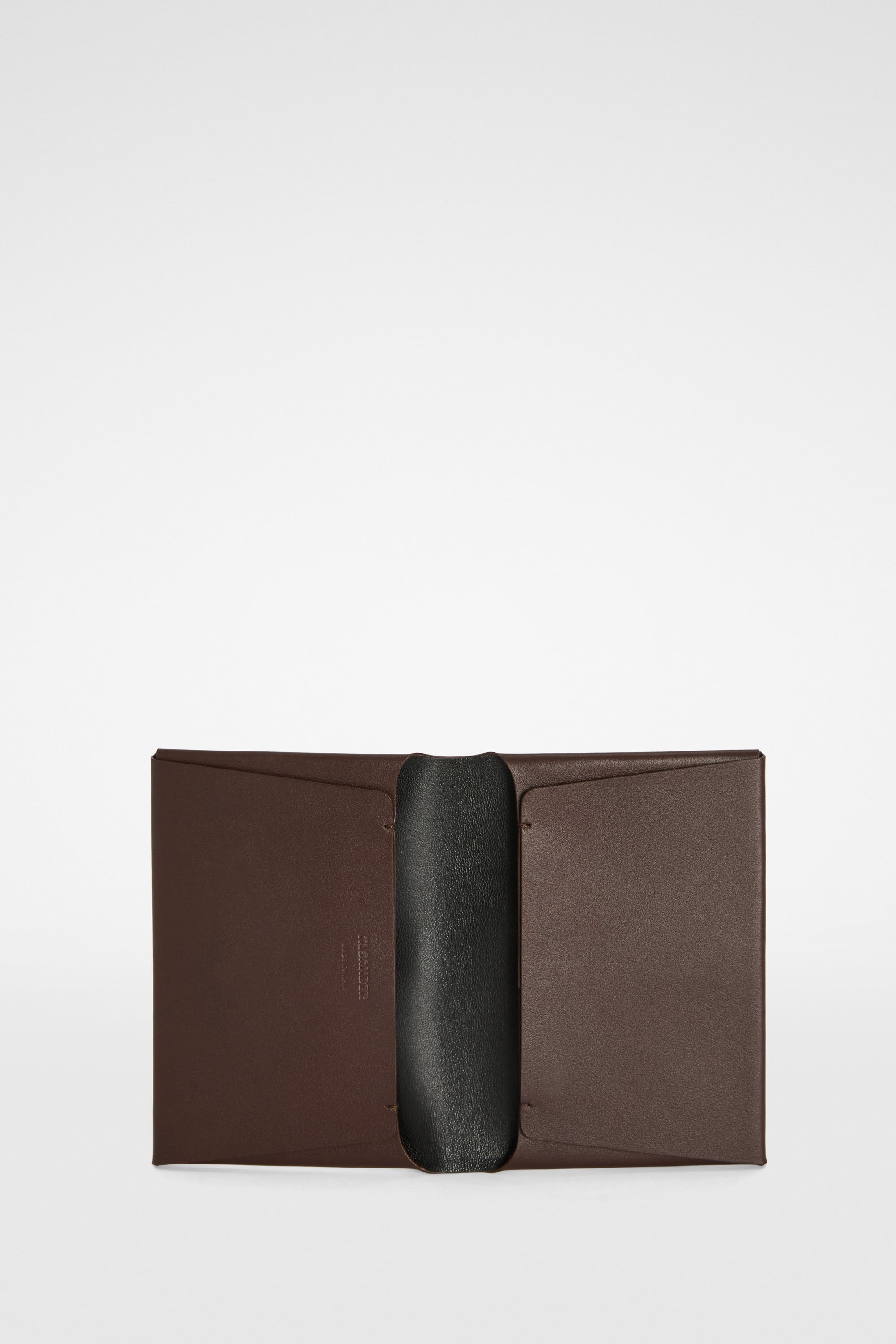 Folded Passport Holder for Man | Jil Sander Official Online Store