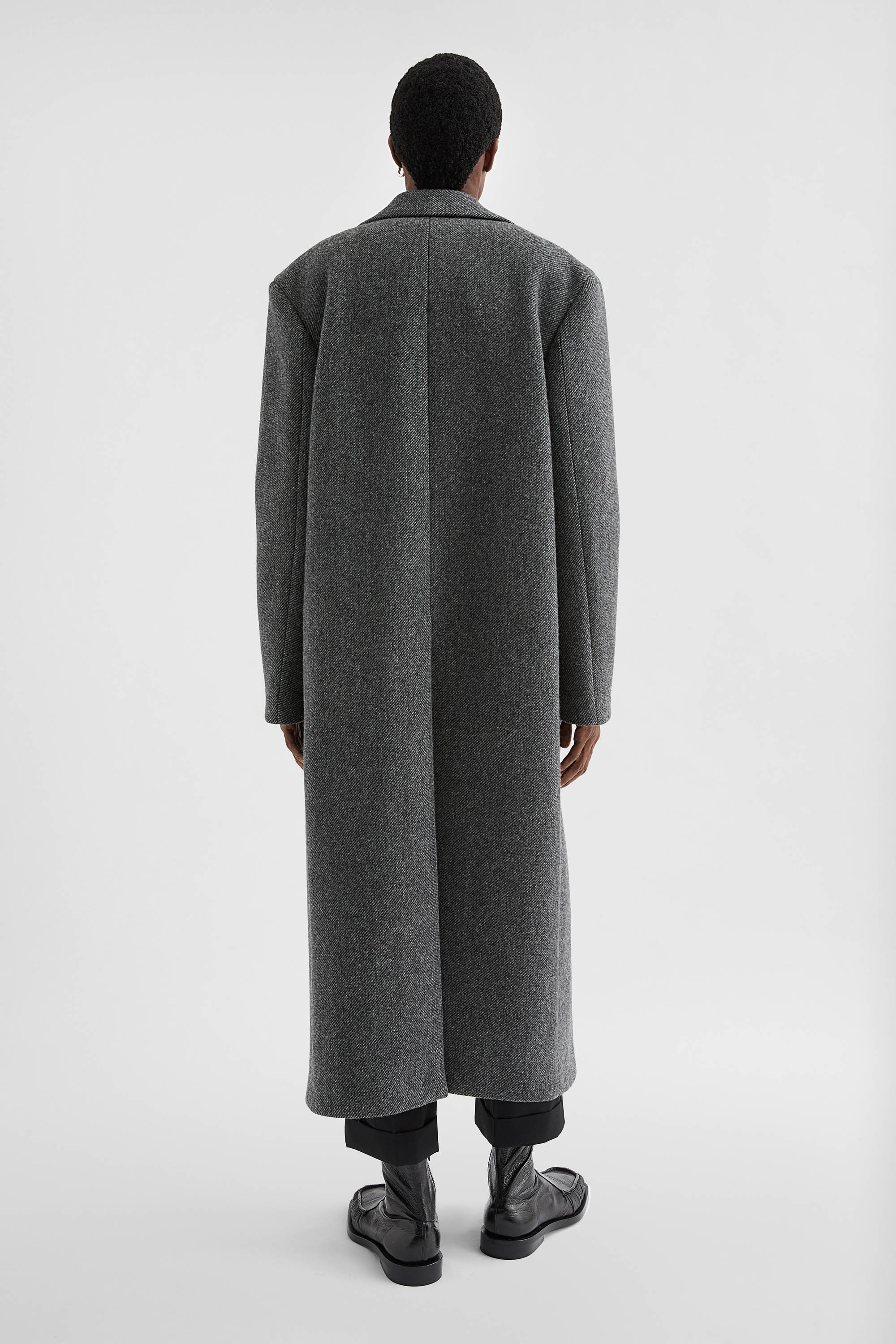 Massgeschneiderter Mantel aus Wollgabardine - Mäntel - Image 4