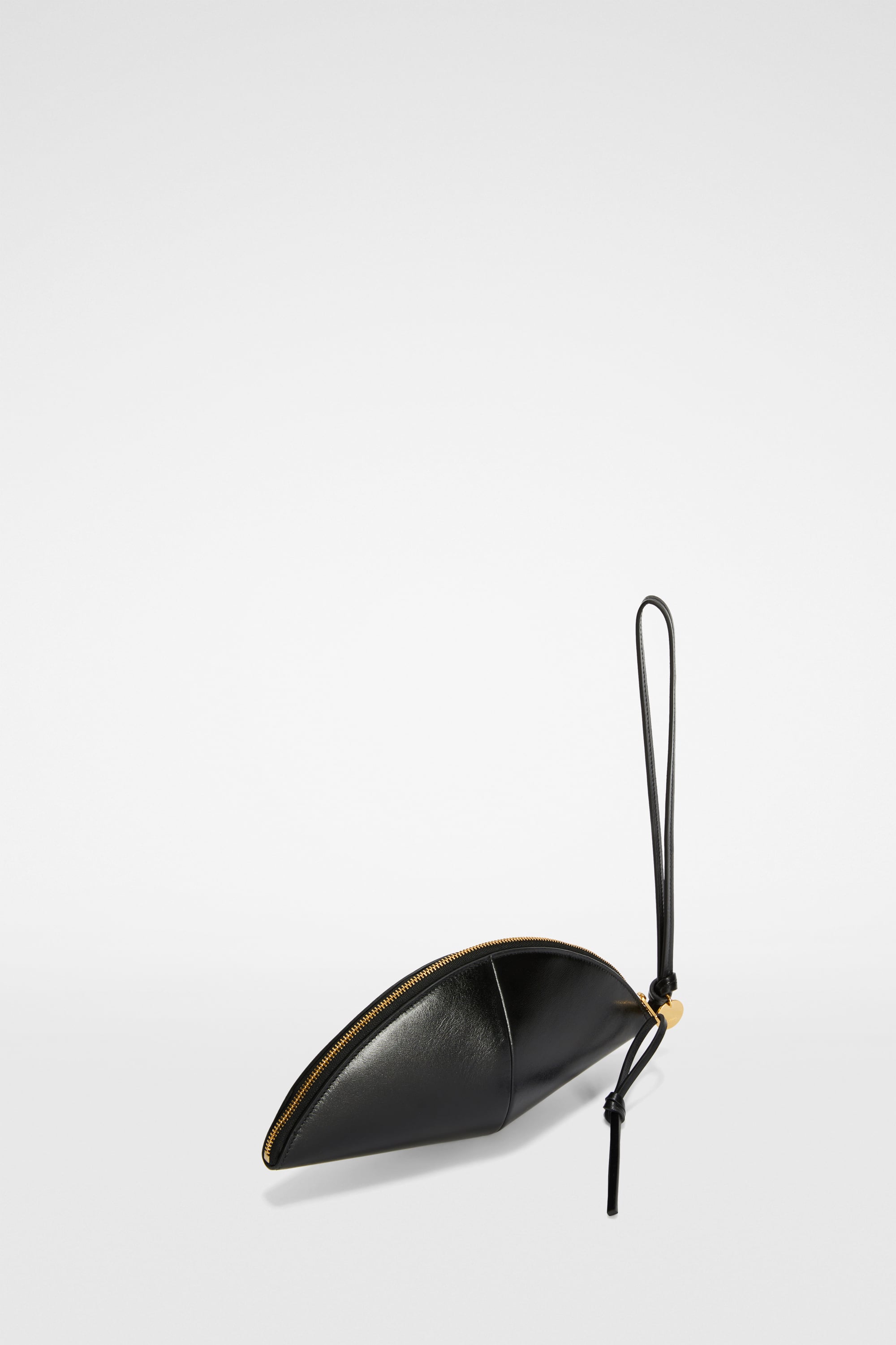 Curve Clutch Medium 2