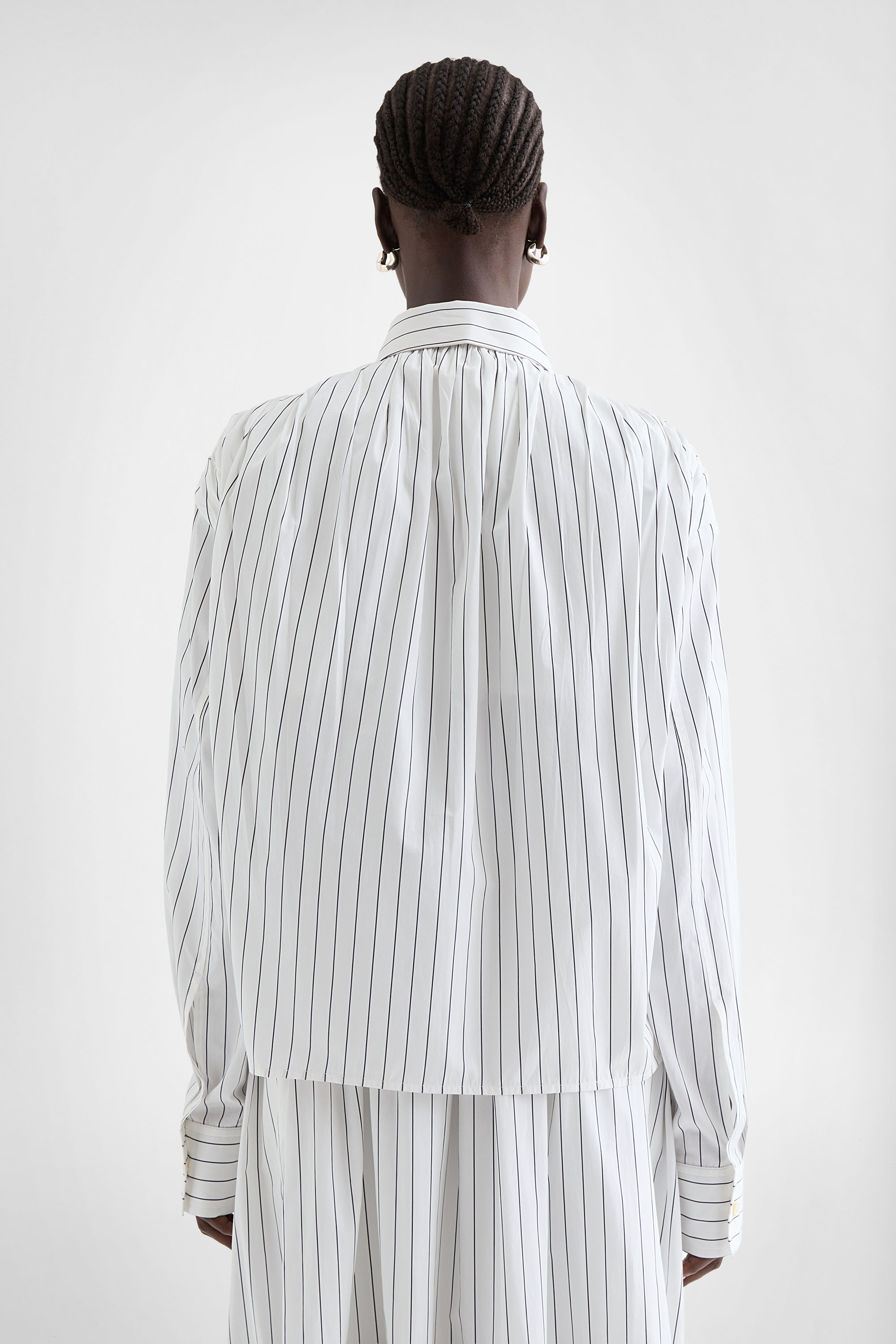 Lightweight Cotton Shirt 4