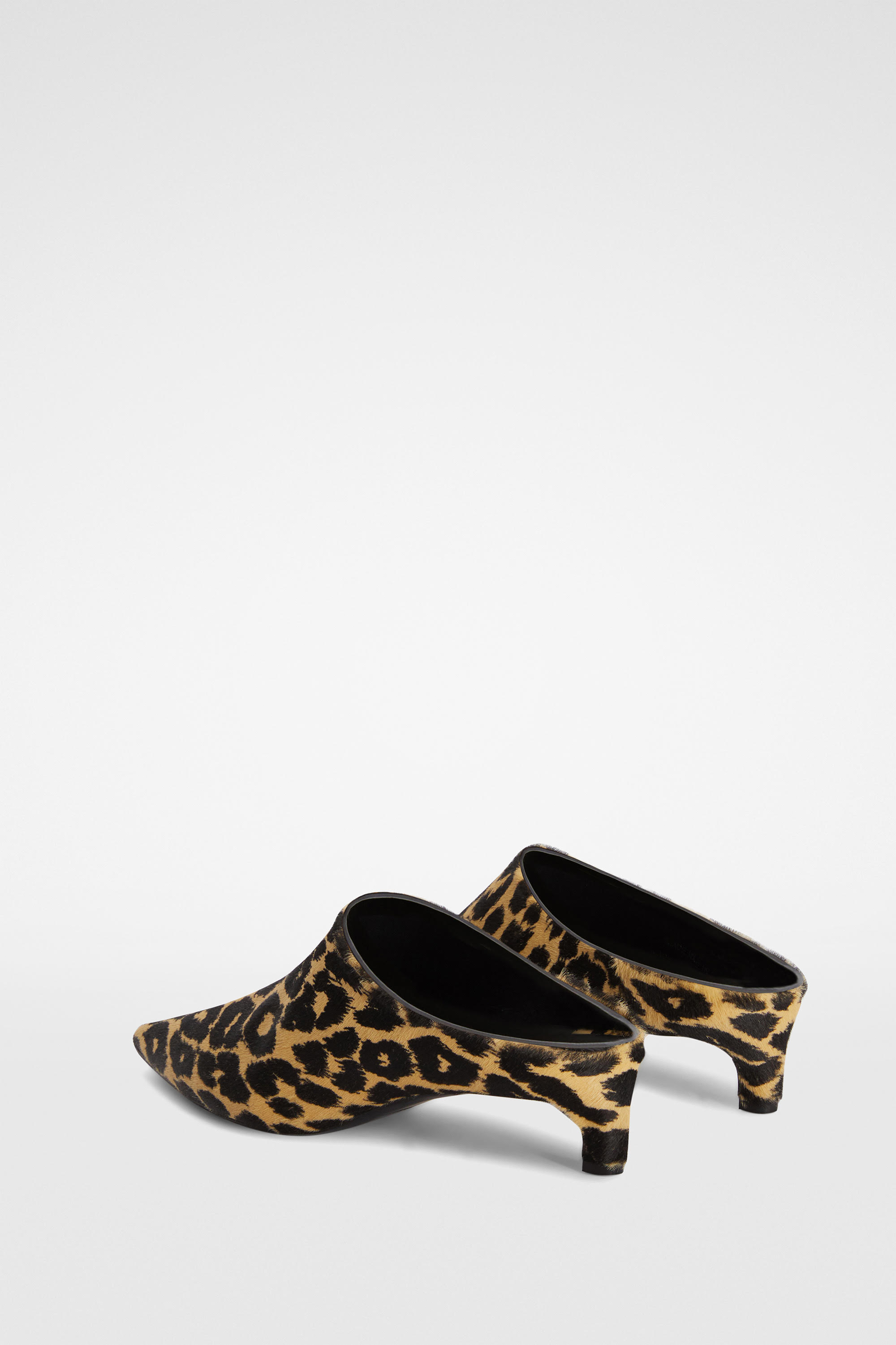 Pantoletten - Absätze - Image 5