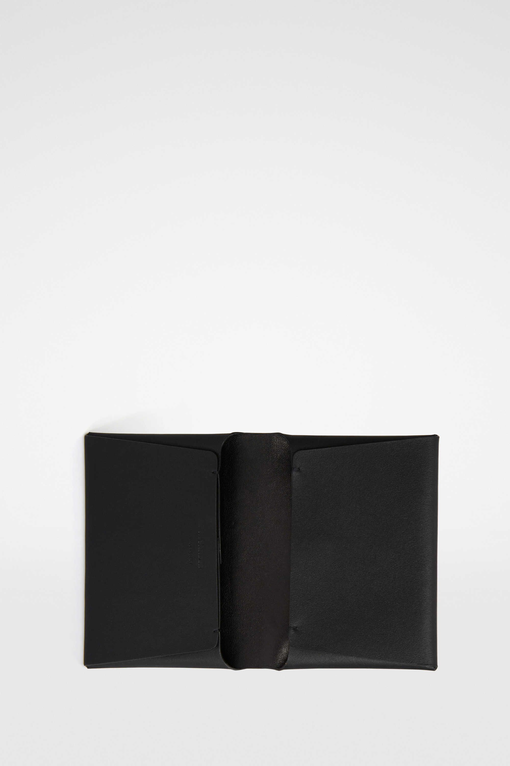 Passport Holder Man | Jil Sander Official Online Store