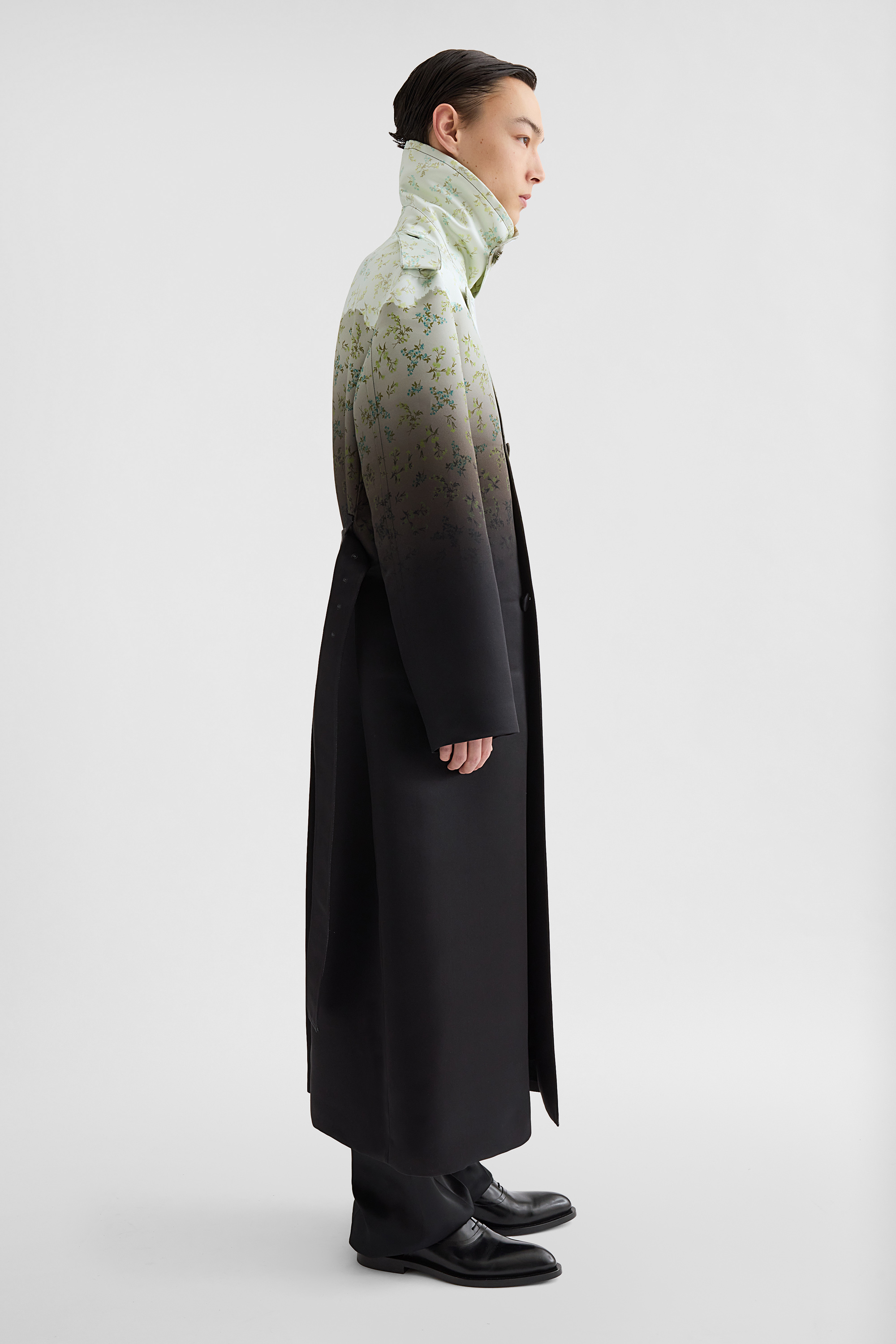 シルク プリント トレンチコート メンズ | Jil Sander 公式オンライン