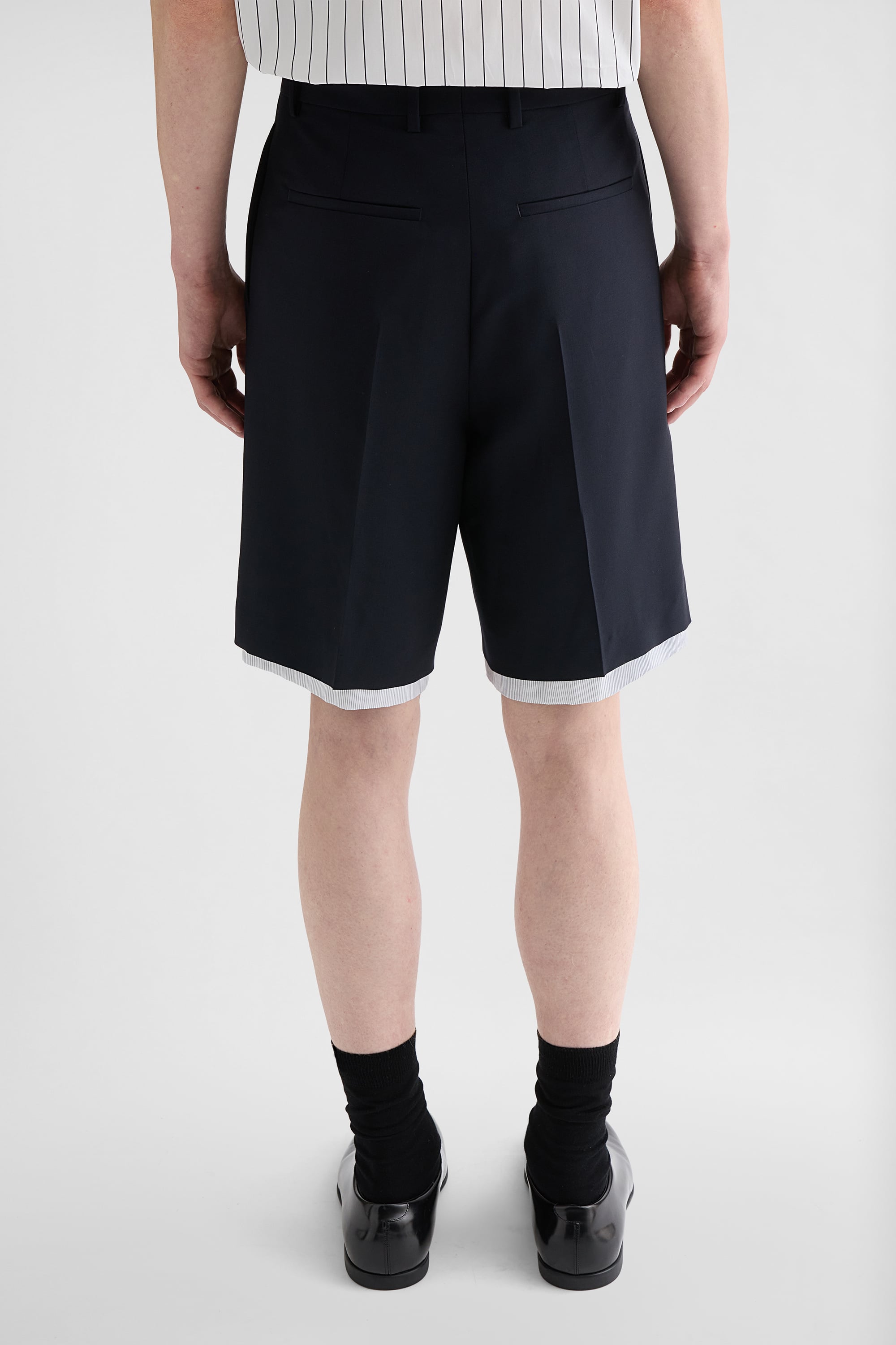 ウールキャンバス ショートパンツ メンズ | Jil Sander 公式オンライン