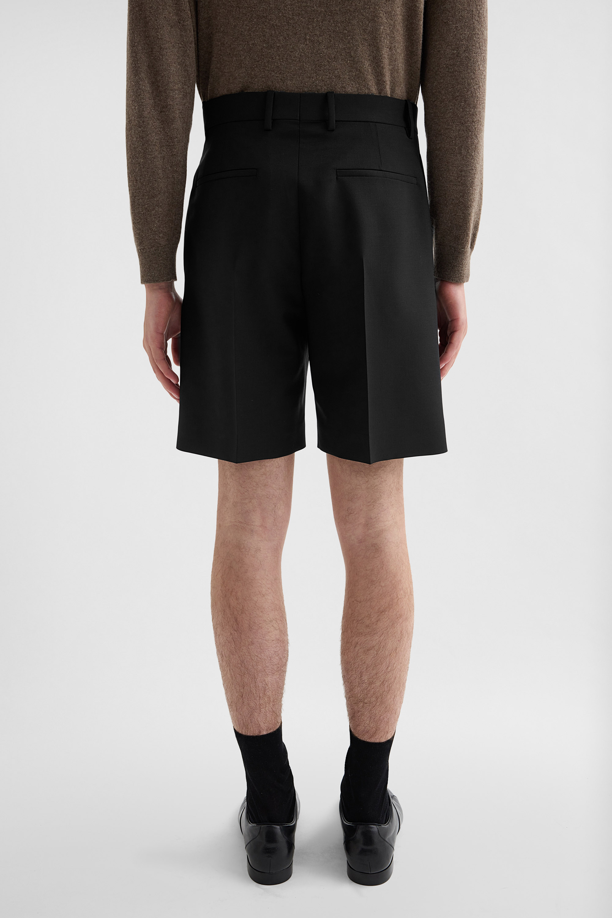 ウールキャンバス ショートパンツ メンズ | Jil Sander 公式オンライン