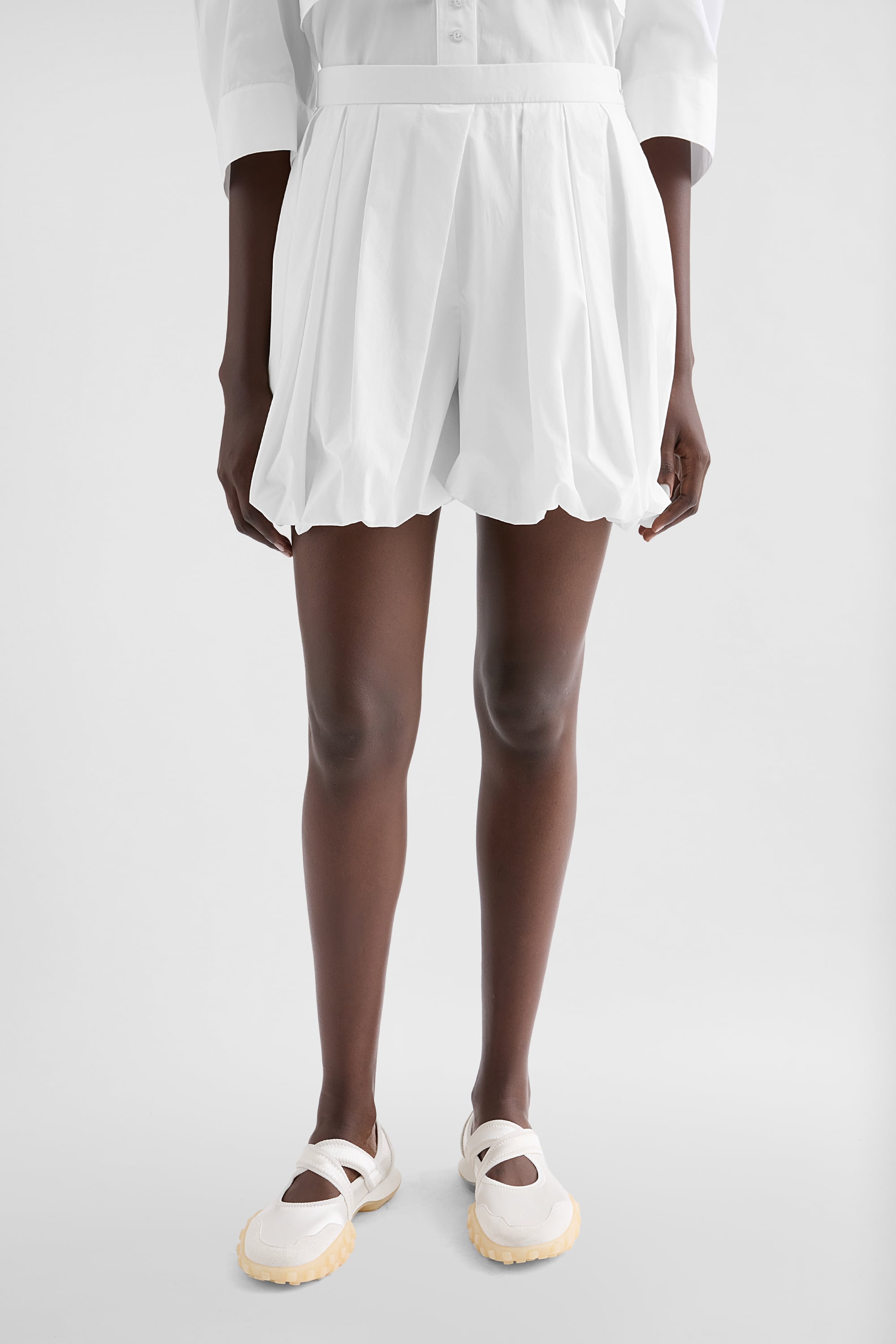 Cotton Poplin Balloon Shorts Woman | Jil Sander Official Online Store