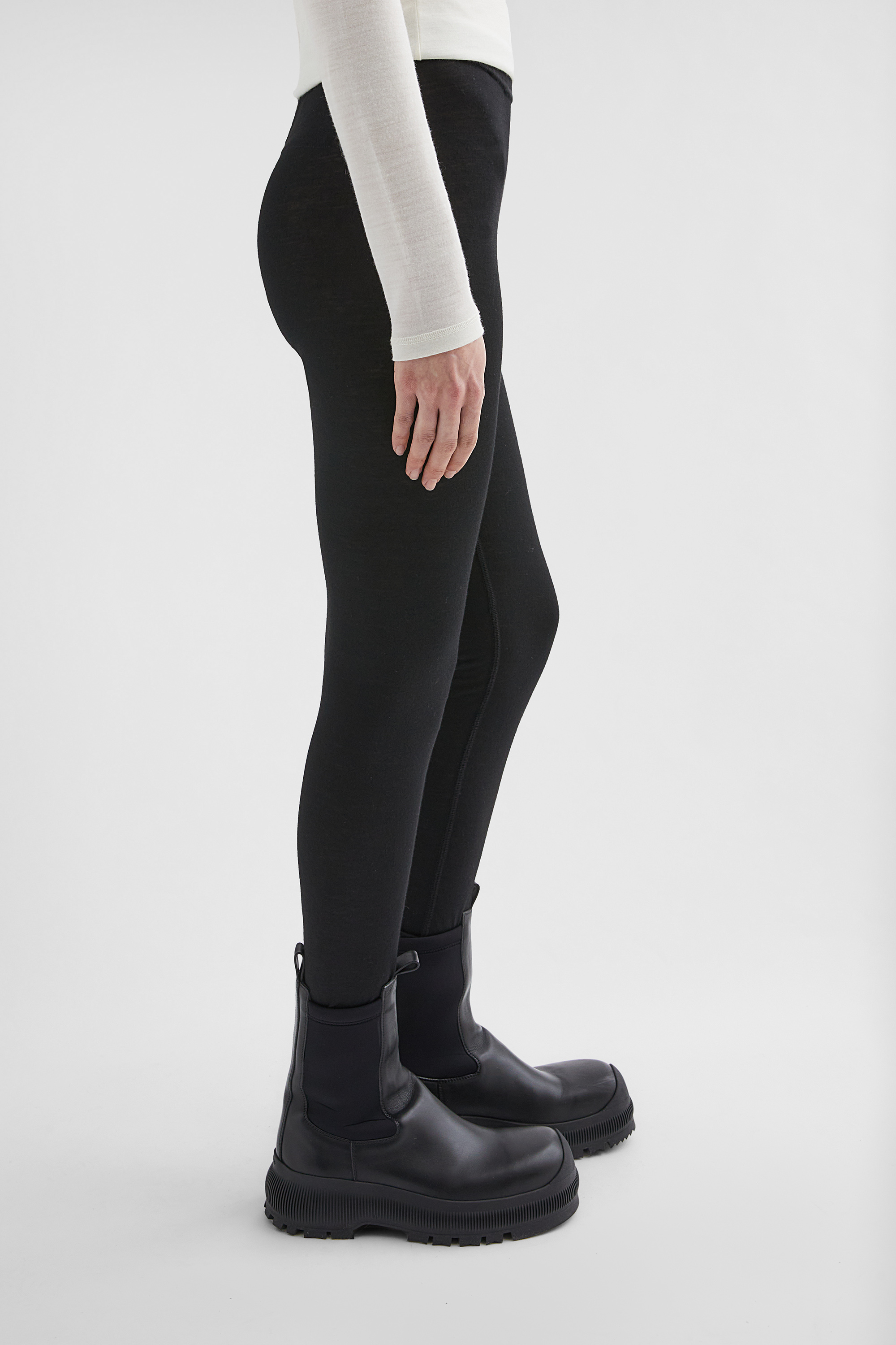 Lightweight Wool Blend Leggings - Trousers - Image 3