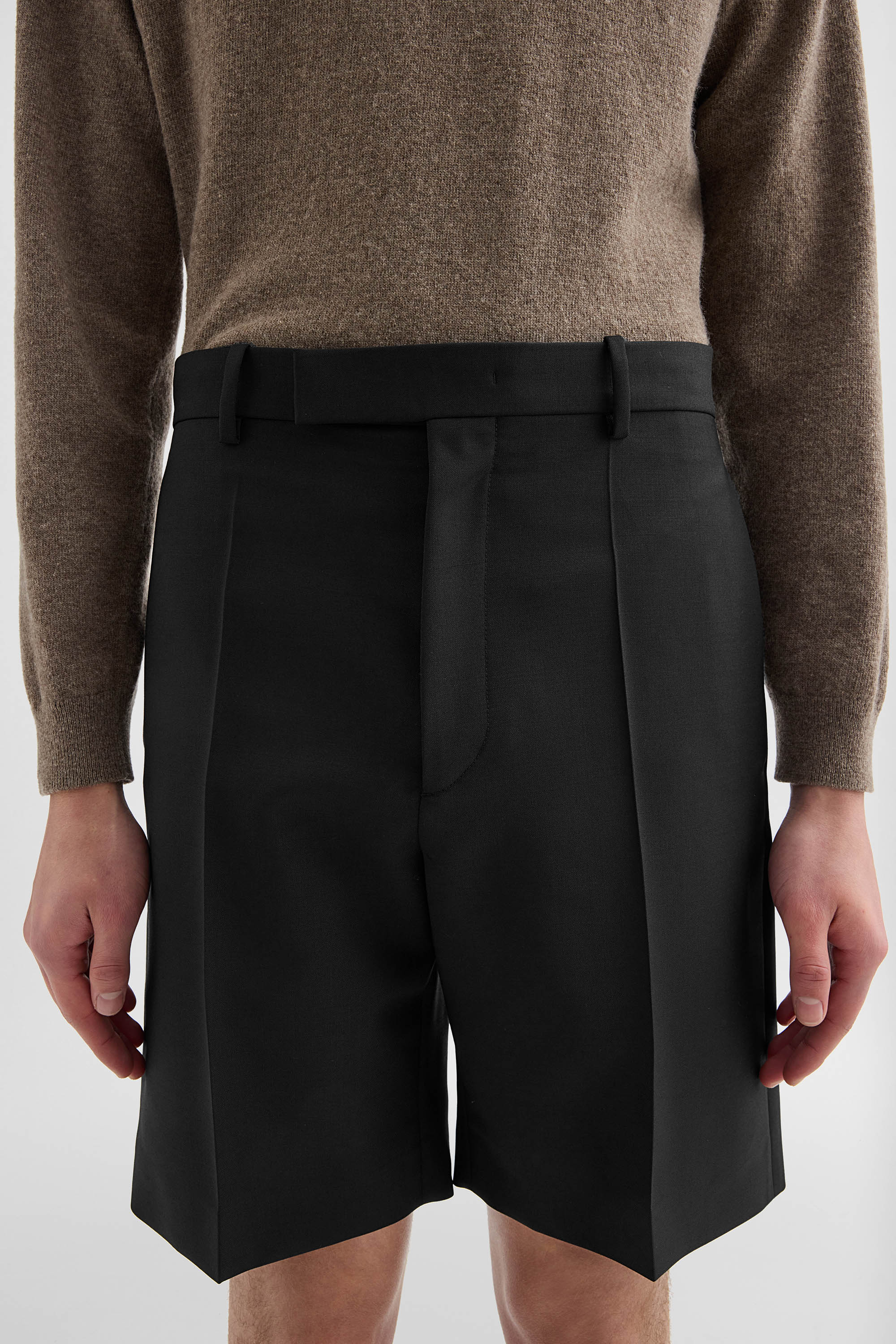 ウールキャンバス ショートパンツ メンズ | Jil Sander 公式オンライン