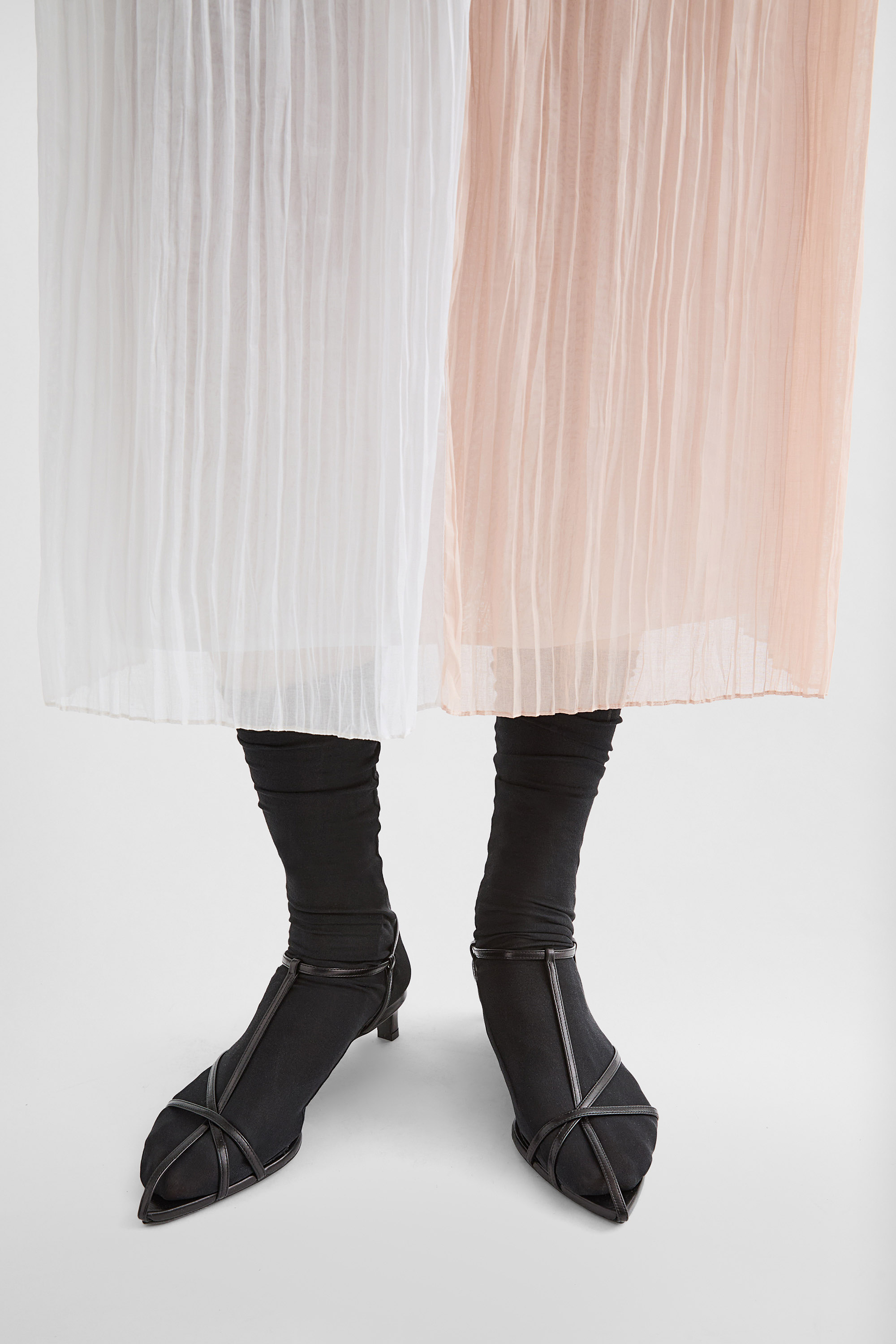 Cage Low-Heel Sandal - Heels - Image 2