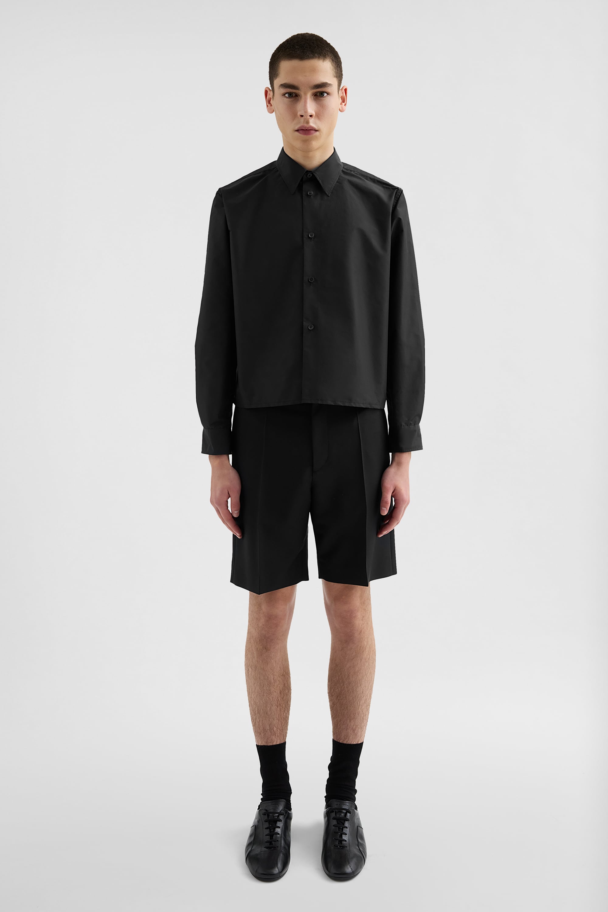 ウールキャンバス ショートパンツ メンズ | Jil Sander 公式オンライン