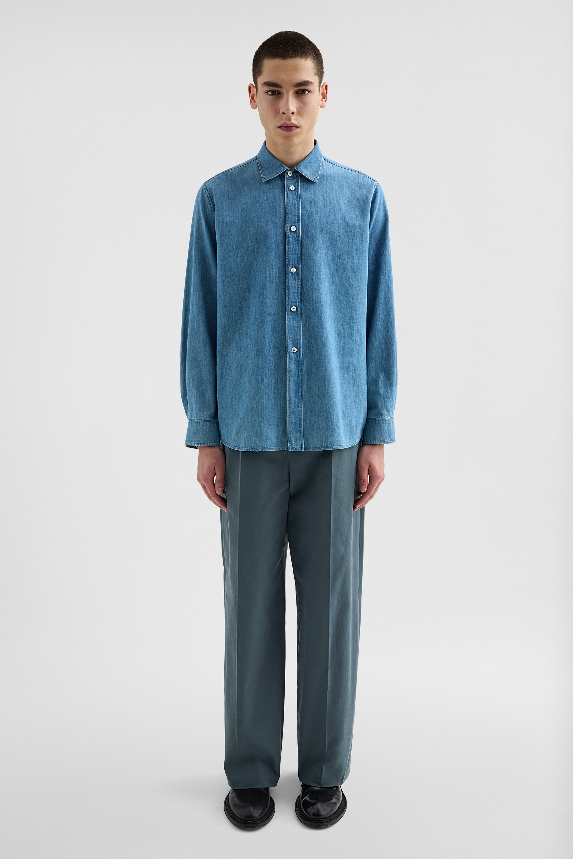 コットン シャンブレー シャツ メンズ | Jil Sander 公式オンラインストア