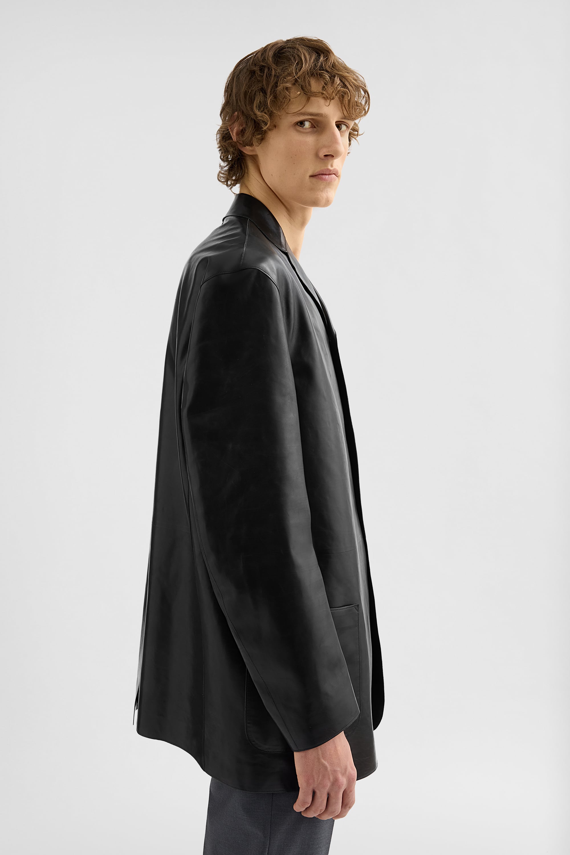 レザージャケット メンズ | Jil Sander 公式オンラインストア
