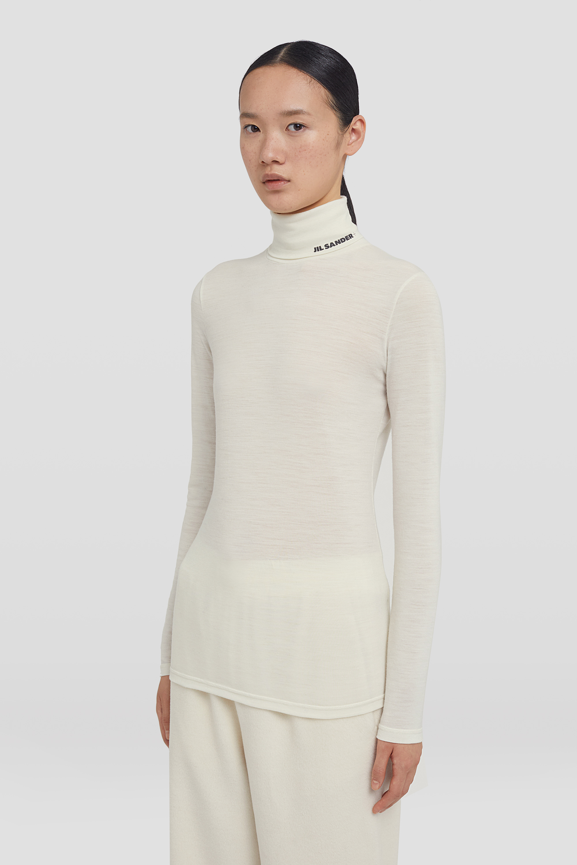 Lightweight Wool Blend High-Neck T-Shirt - T-shirts - Image 4