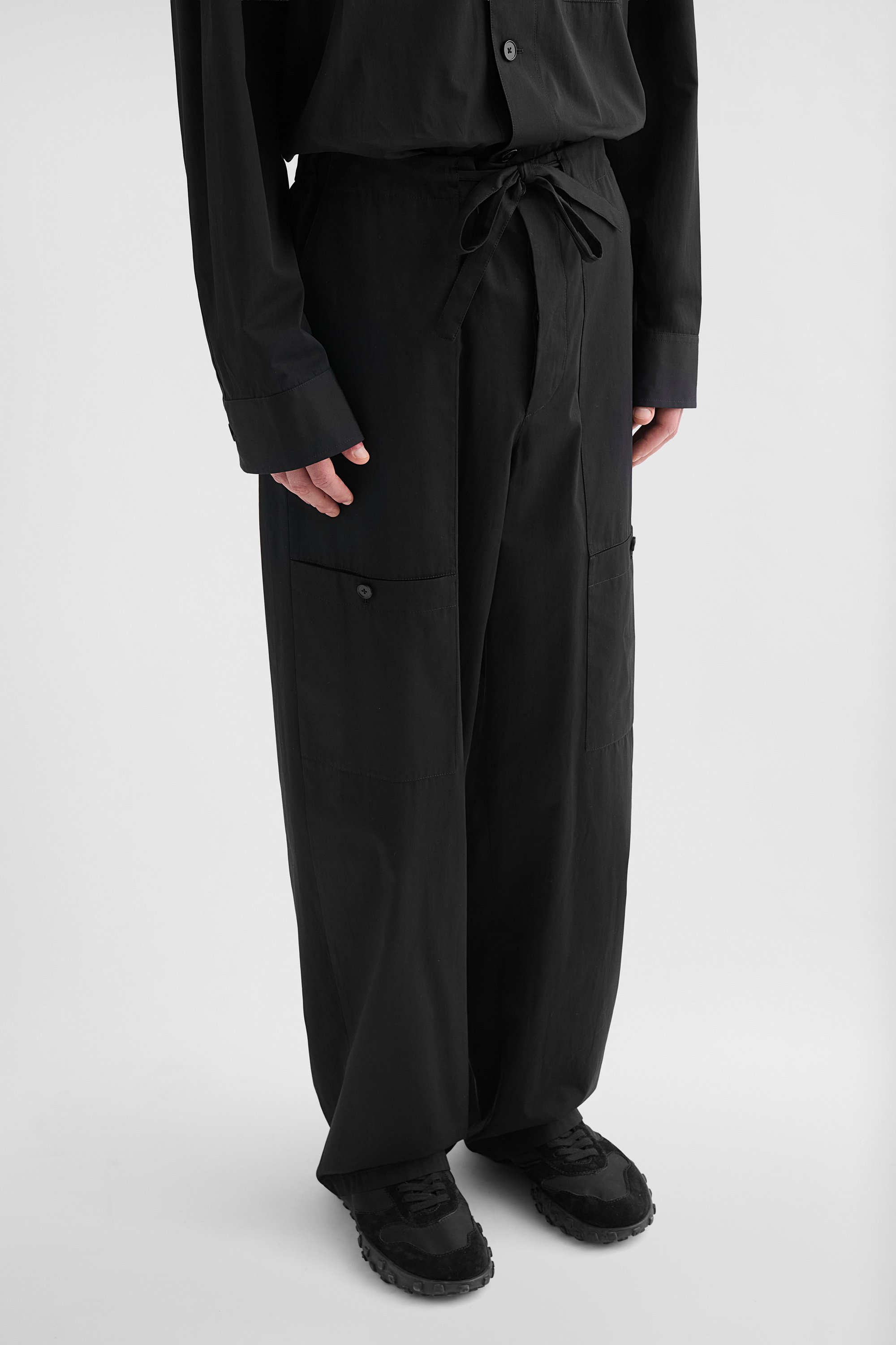 Cotton Poplin Cargo Trousers Man | Jil Sander Official Online Store
