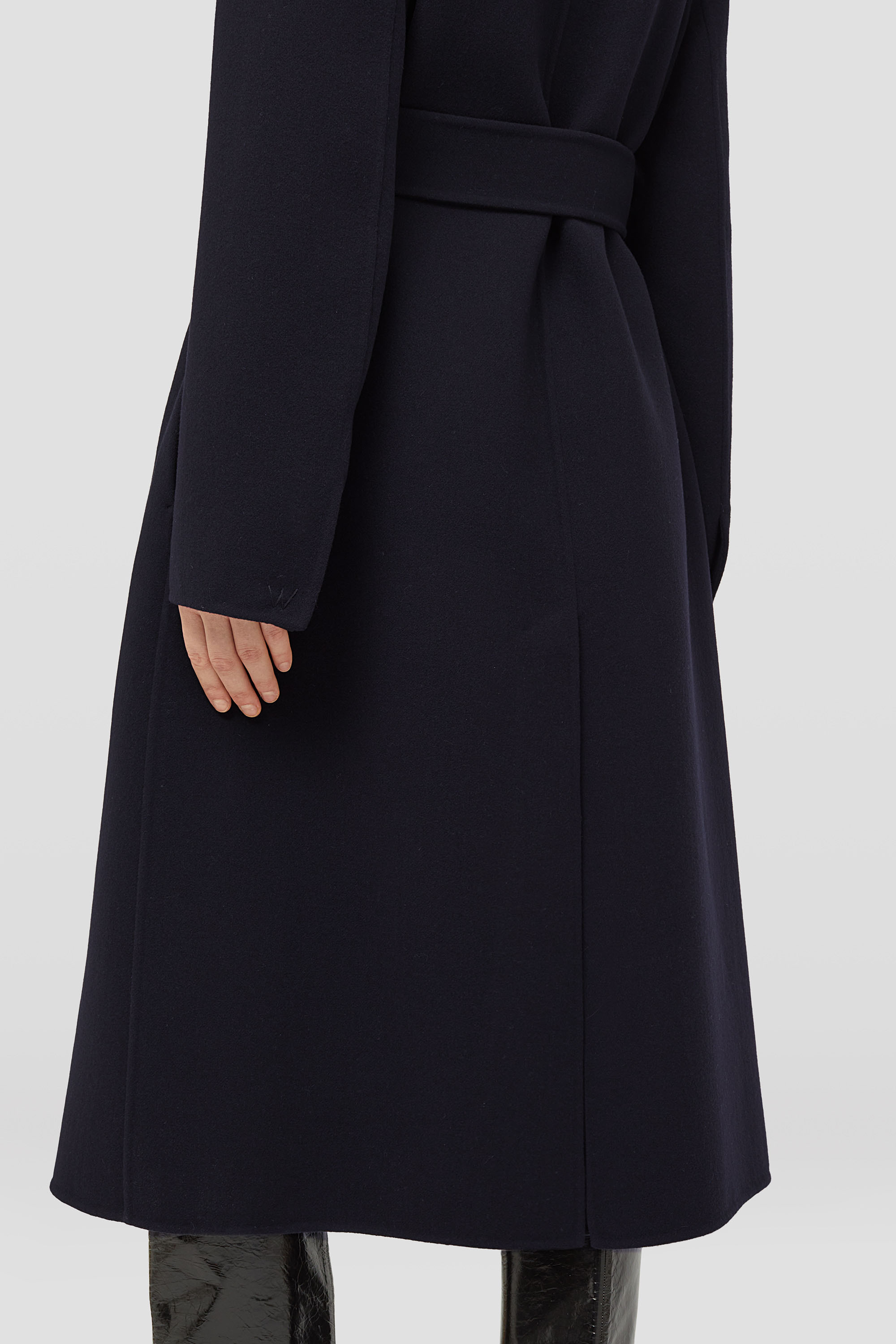 Mantel mit Gürtel aus Wolle - Mäntel - Image 4