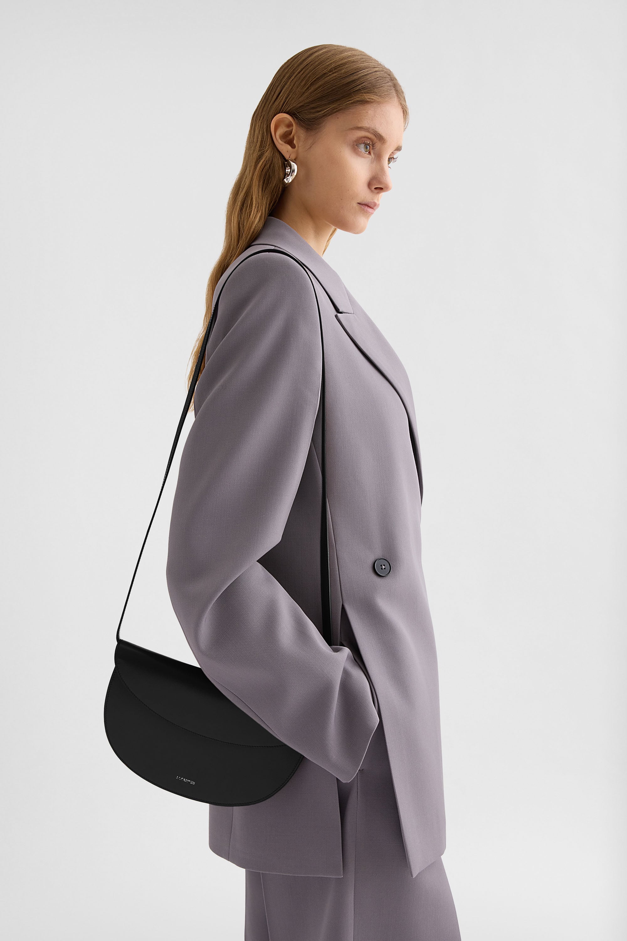 Curve Wallet with Strap