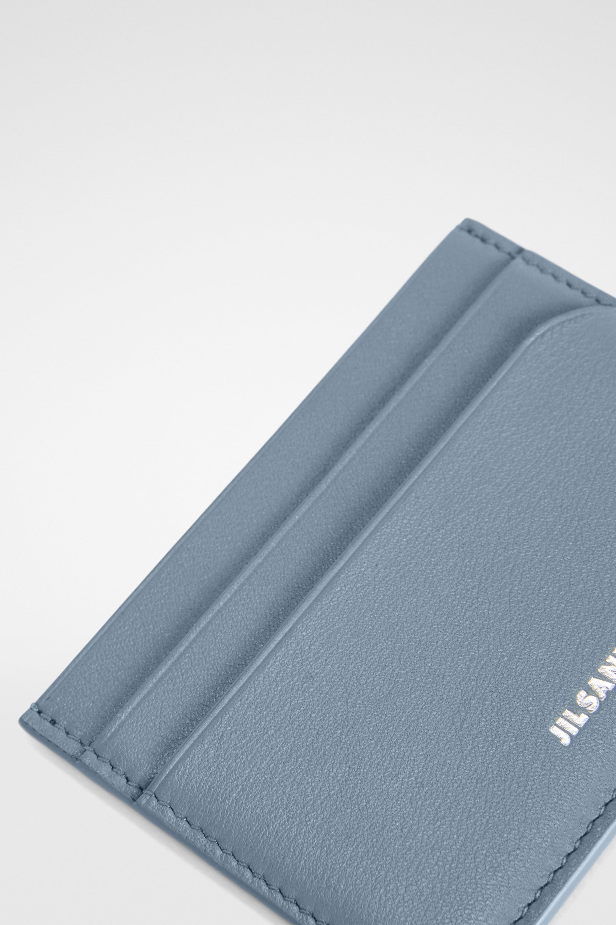 Card Holder 3
